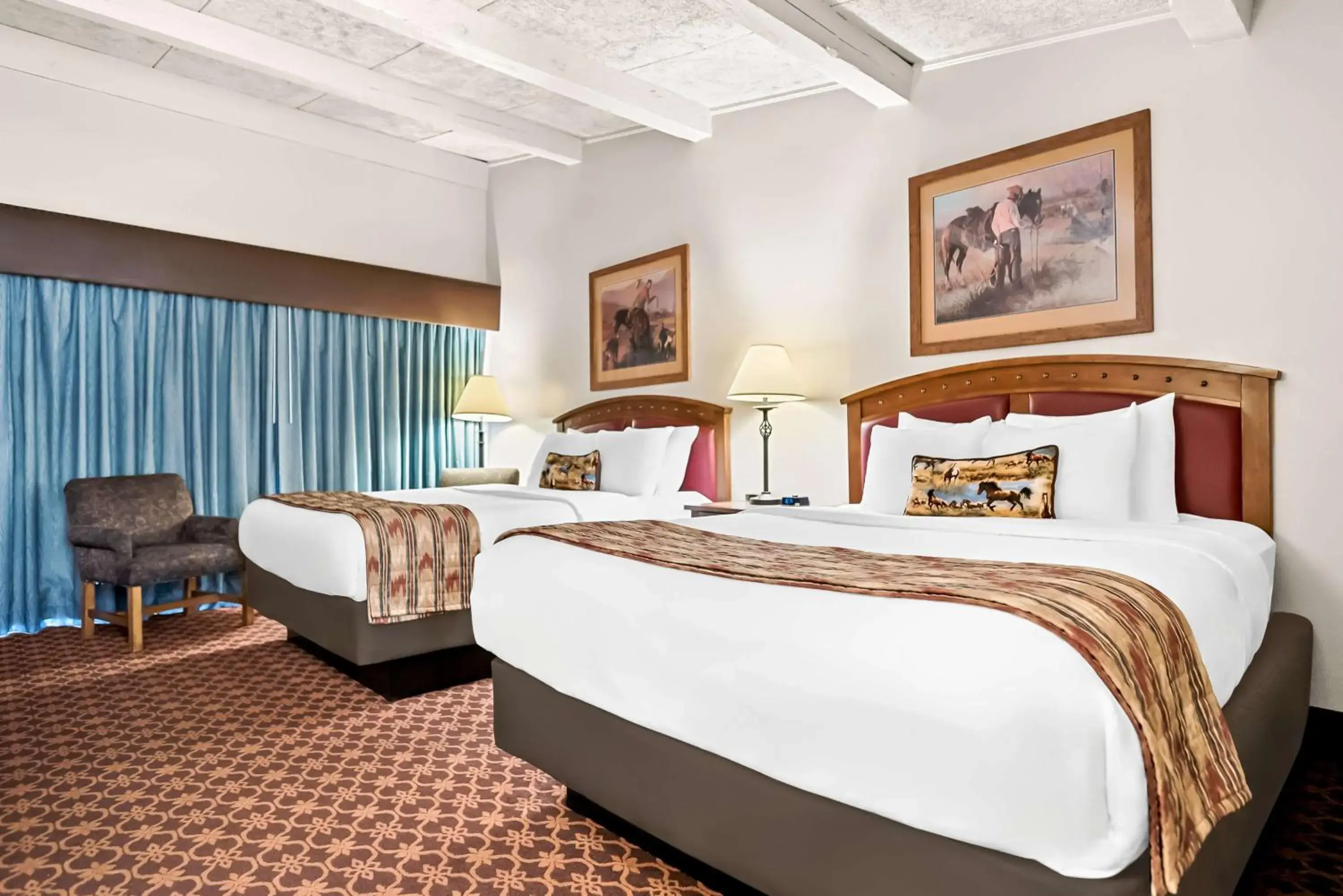 Queen Room with Two Queen Beds - Non-Smoking in Best Western Outlaw Inn Queen Room with Two Queen Beds - Non-Smoking in Best Western Outlaw Inn