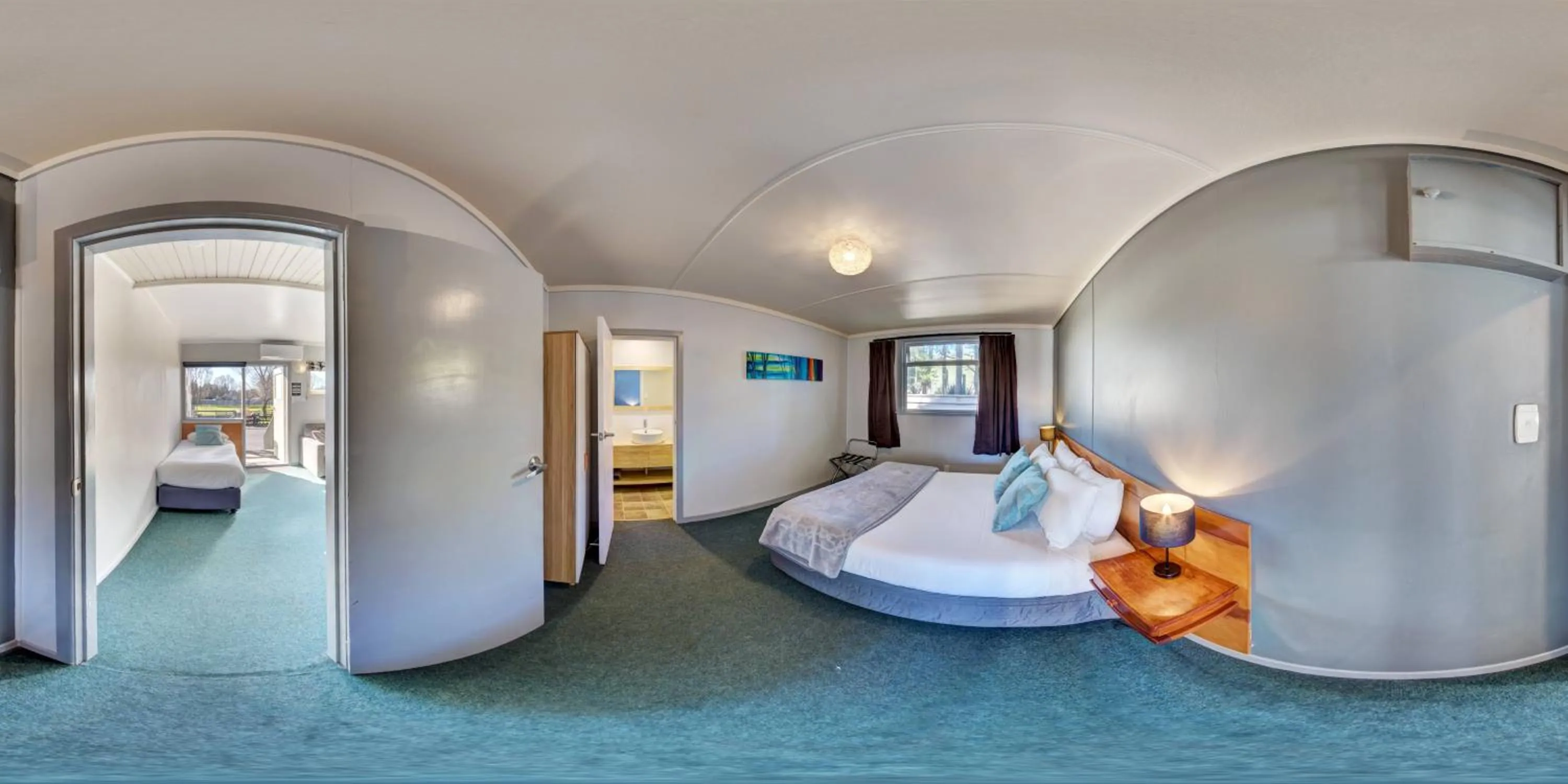 Bed in Hideaway of Rotorua