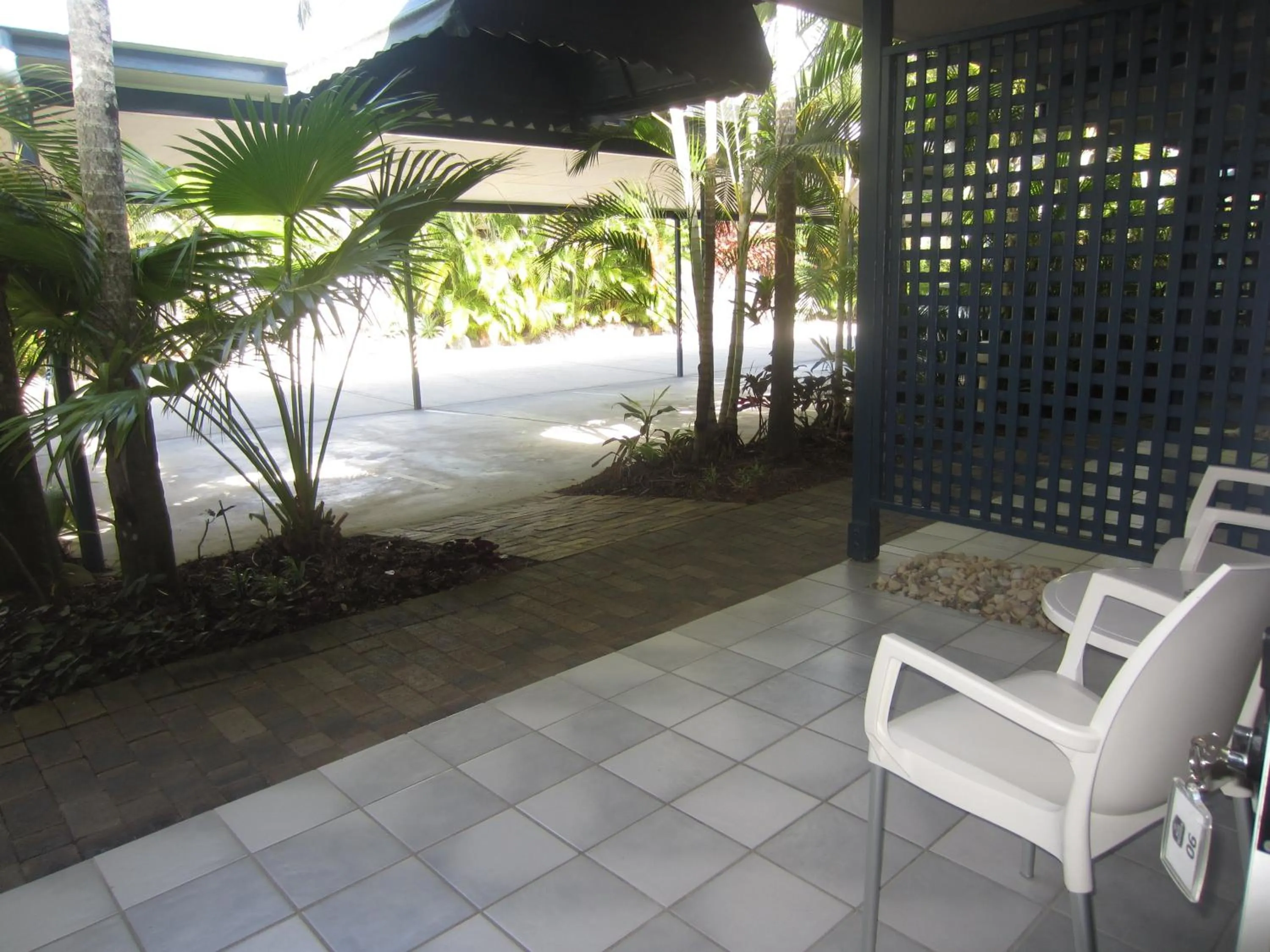 Balcony/Terrace in Lazy Lizard Motor Inn