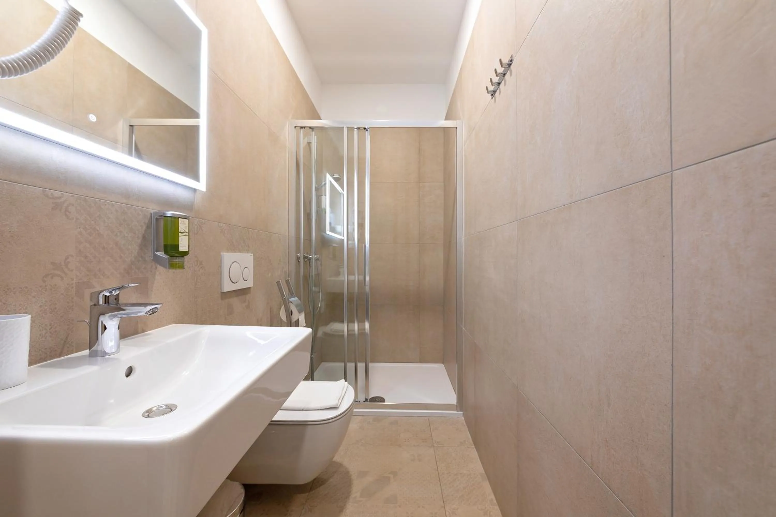 Shower in San Martino Rooms