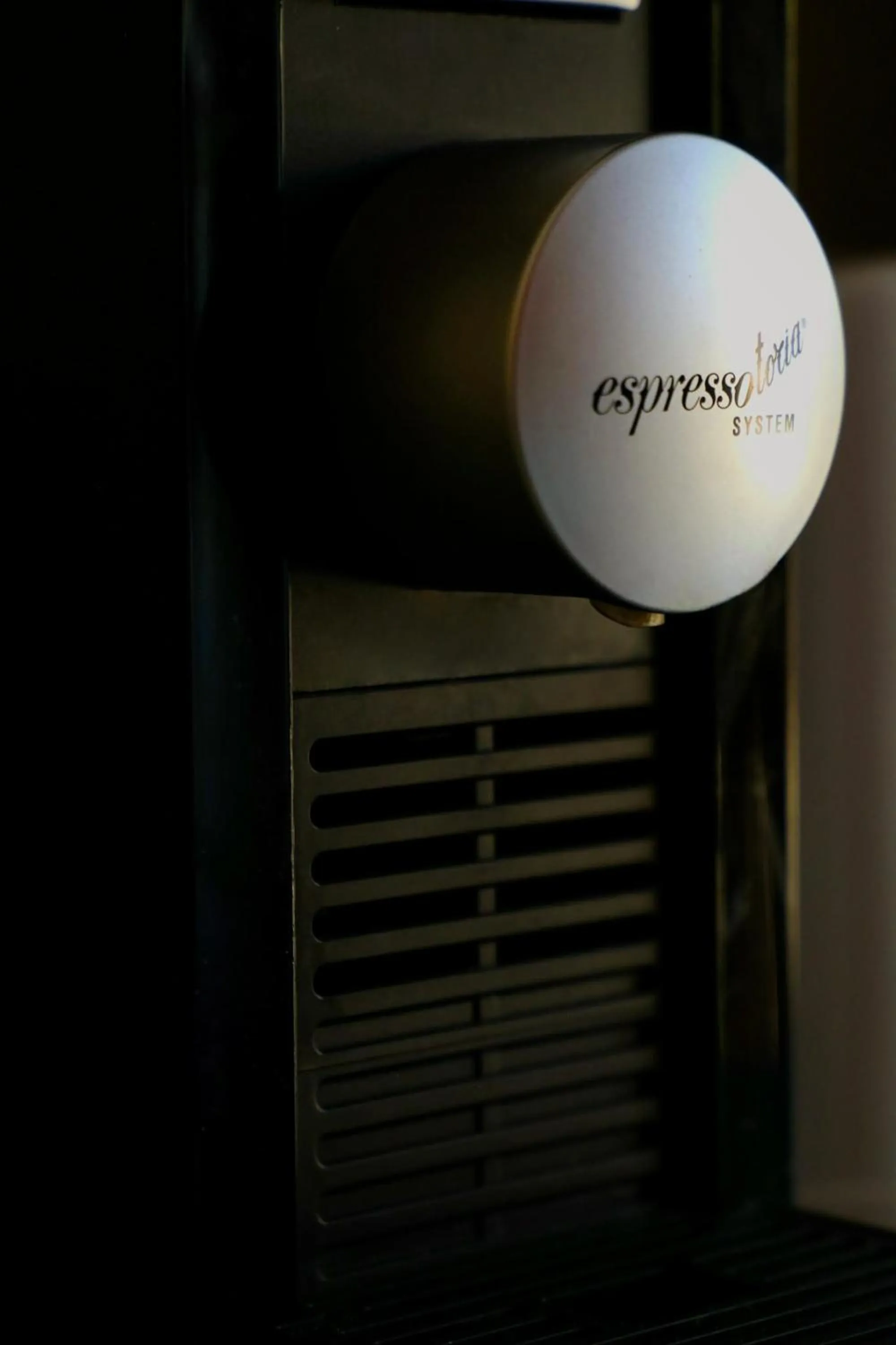 Coffee/tea facilities in Curtain Fig Motel