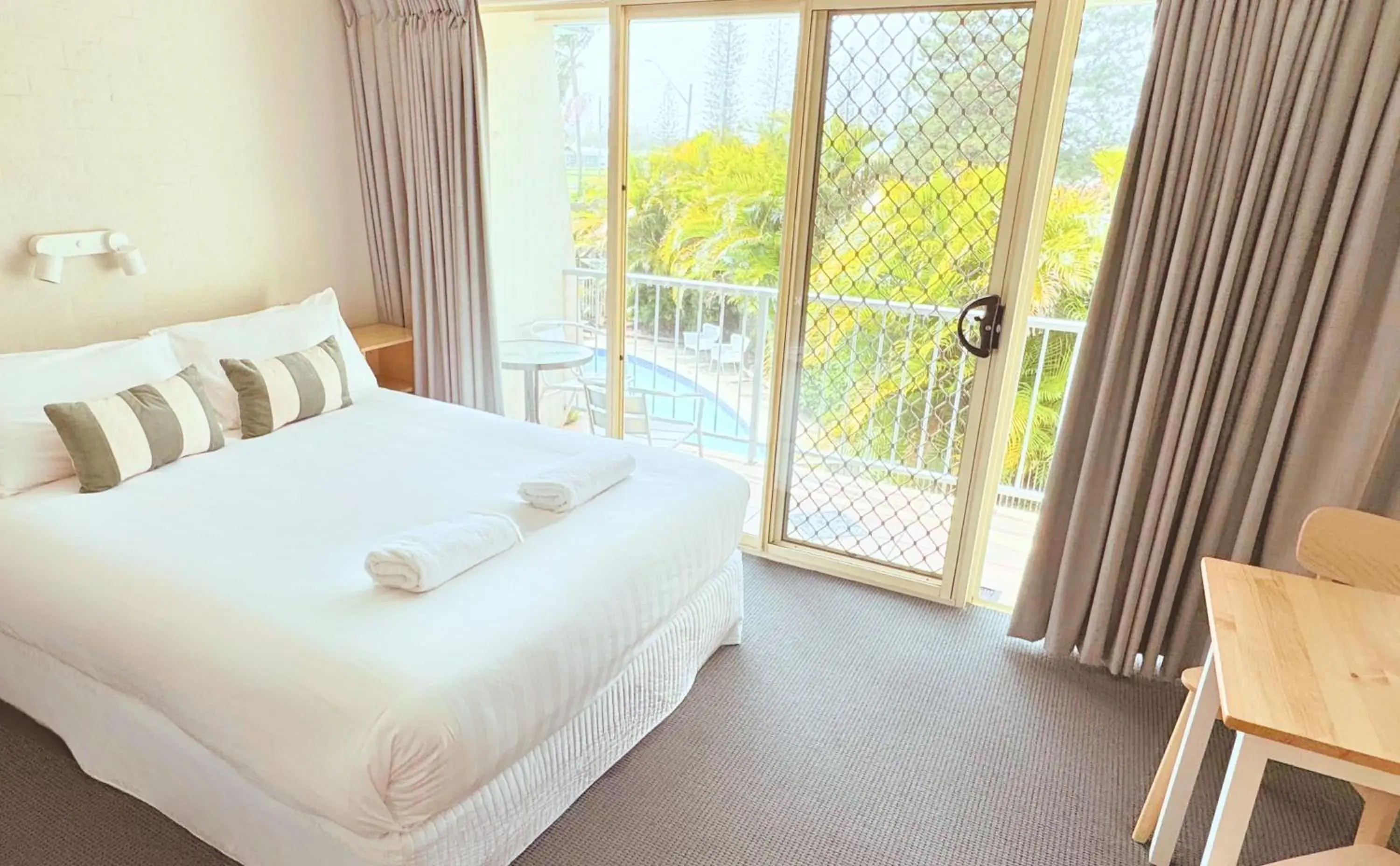 Queen Room in Yamba Sun Queen Room in Yamba Sun