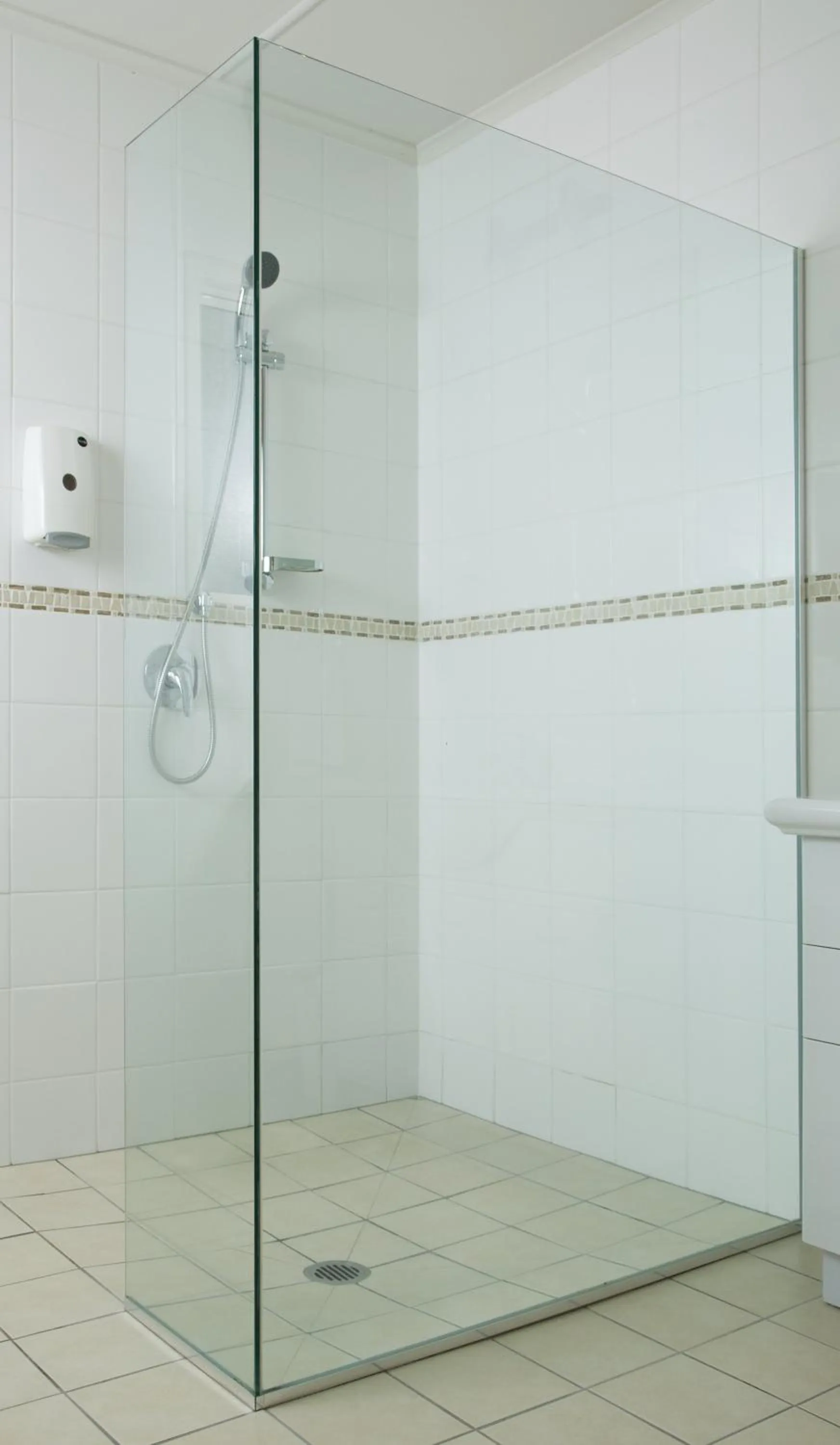 Shower in Hygate Motor Lodge