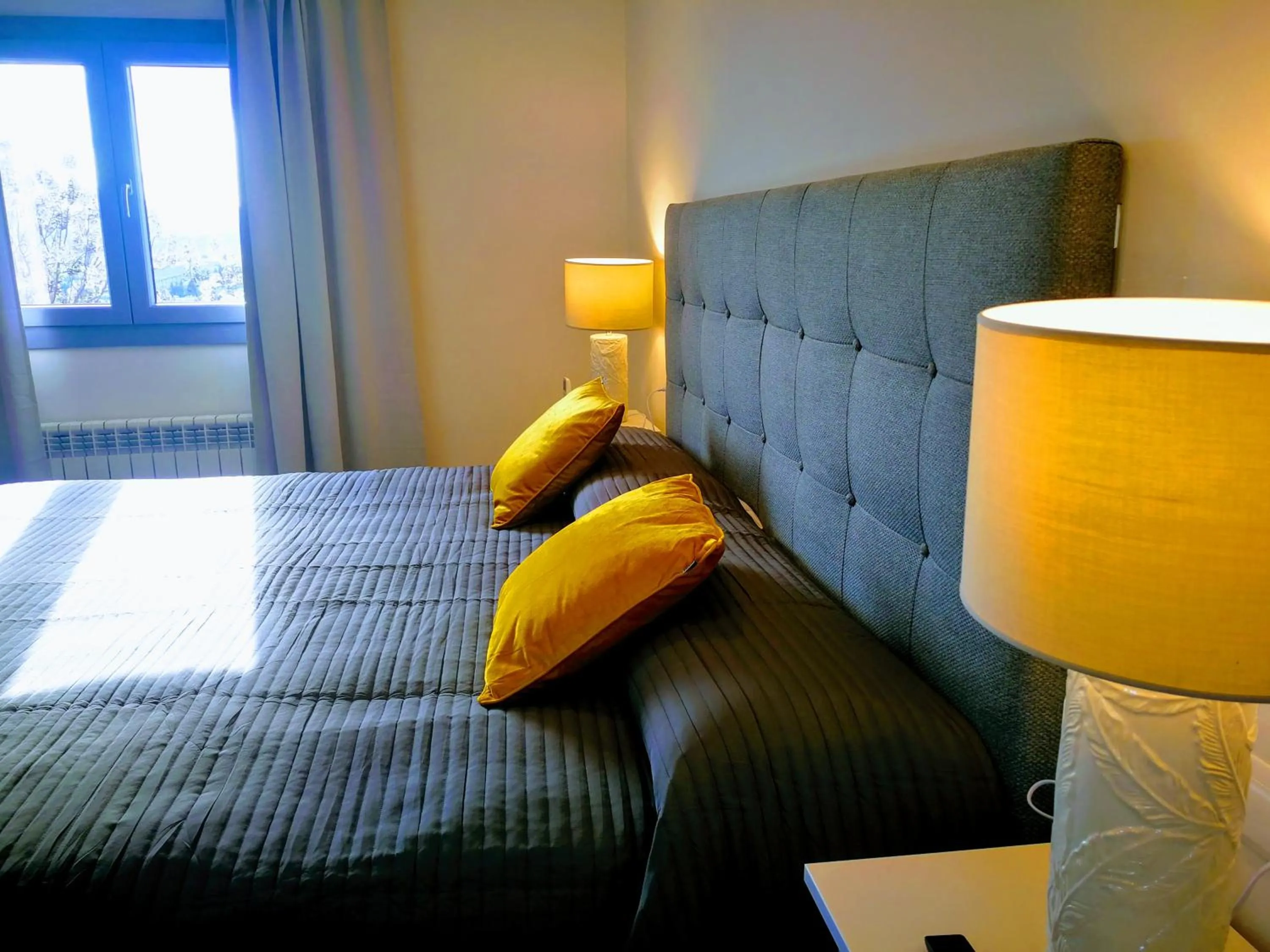 Bed in Hotel Ronda Moments