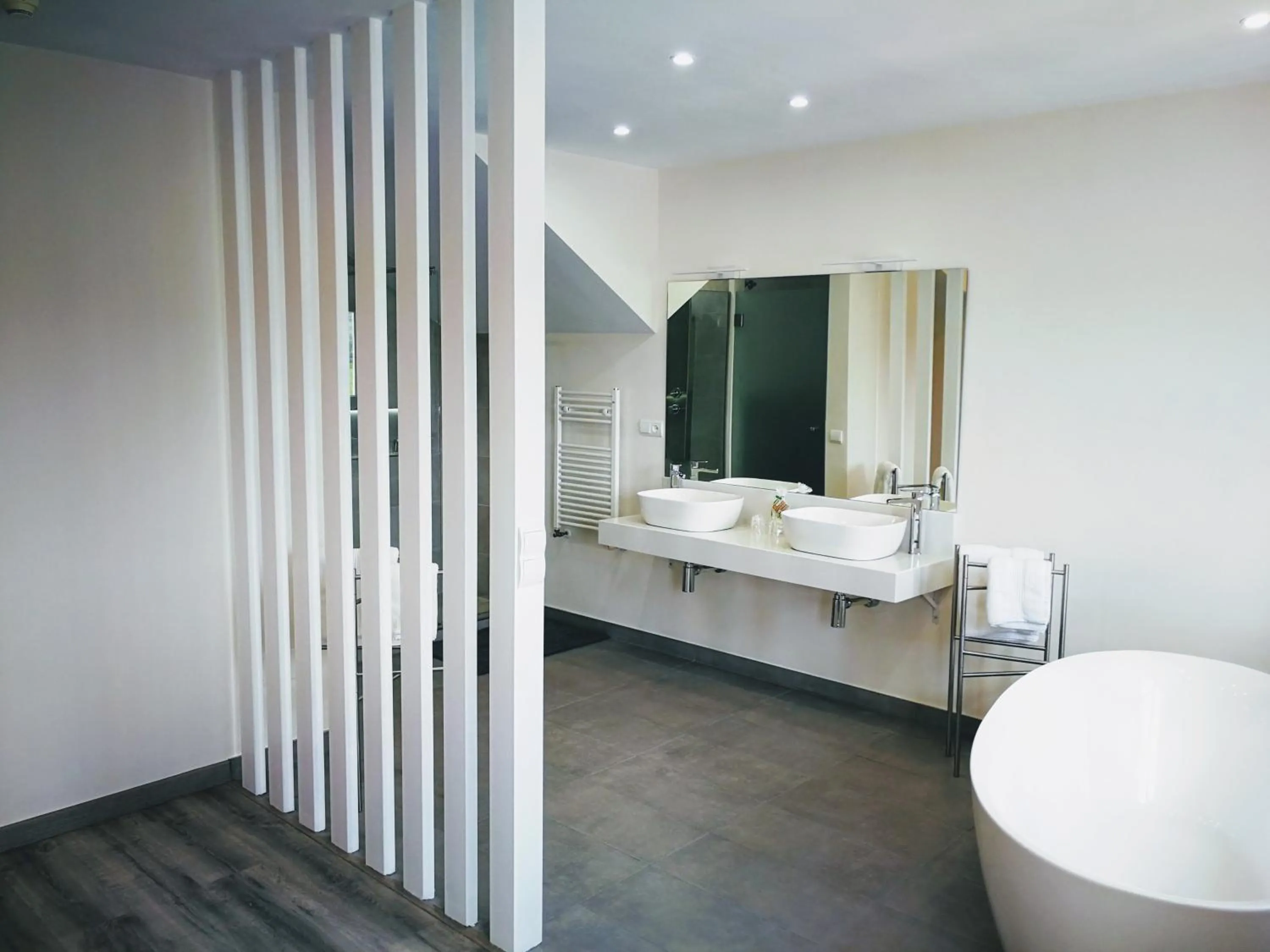 Bathroom in Hotel Ronda Moments