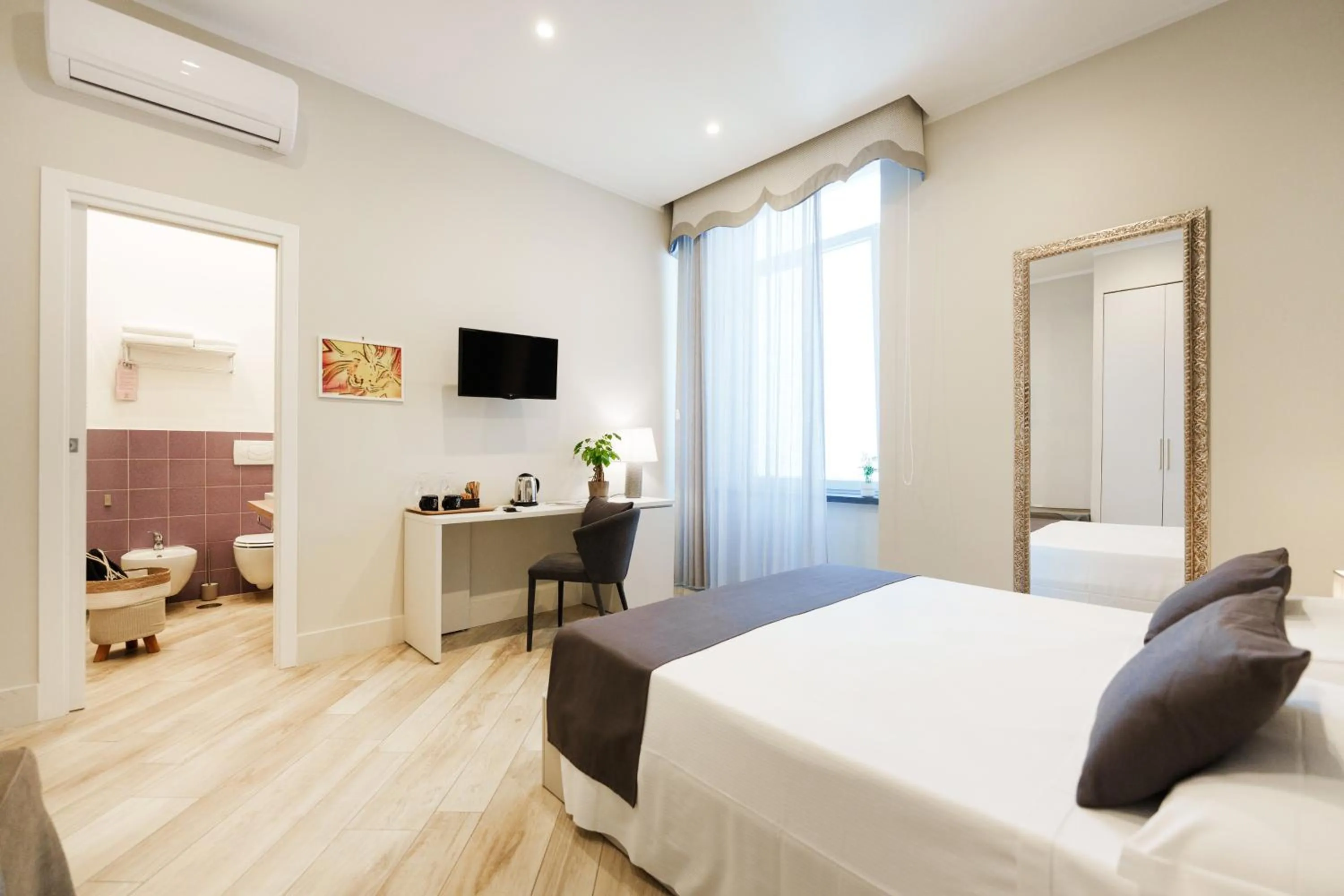 Bathroom, Bed in It's Room Naples