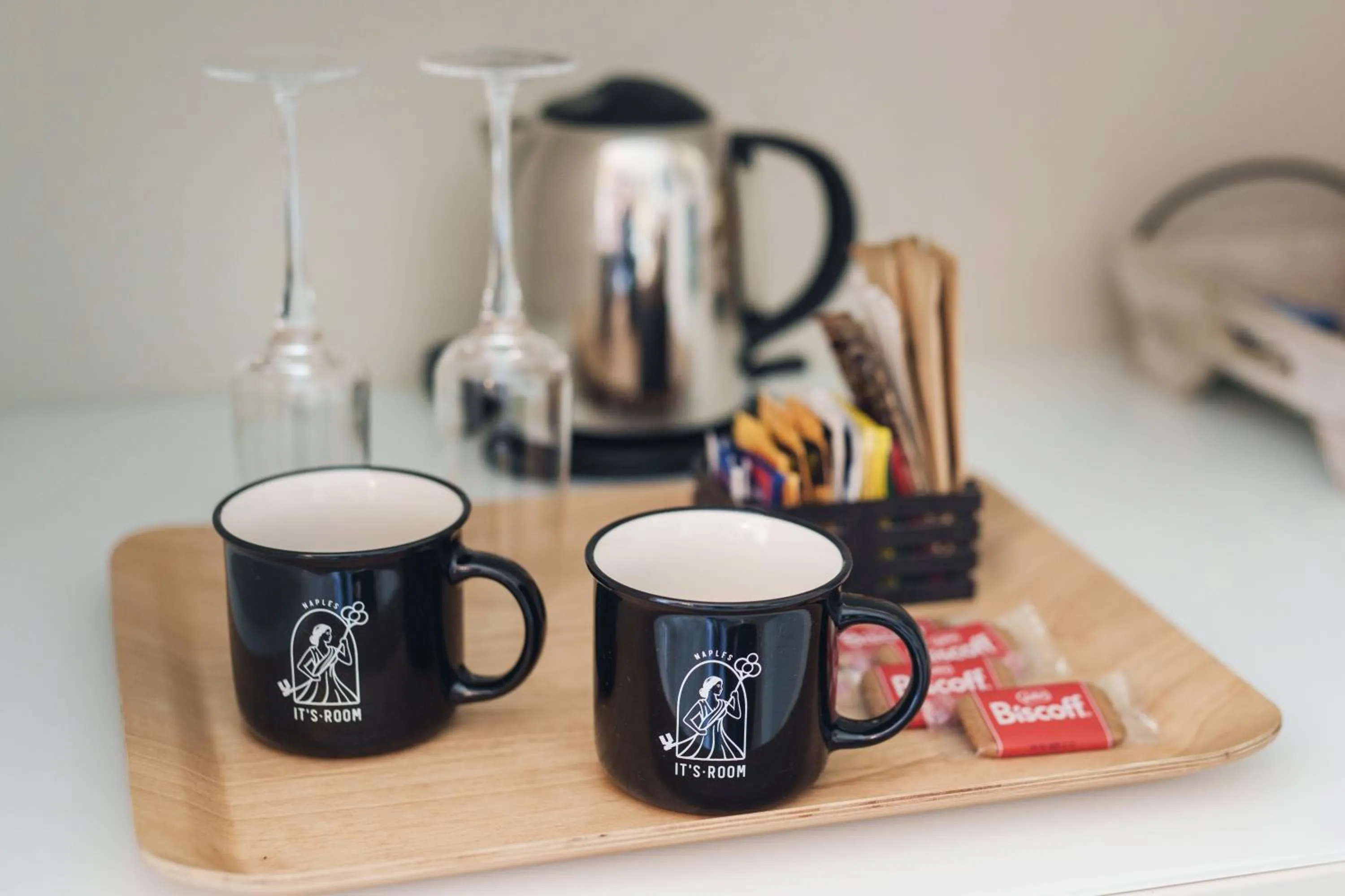Coffee/tea facilities in It's Room Naples