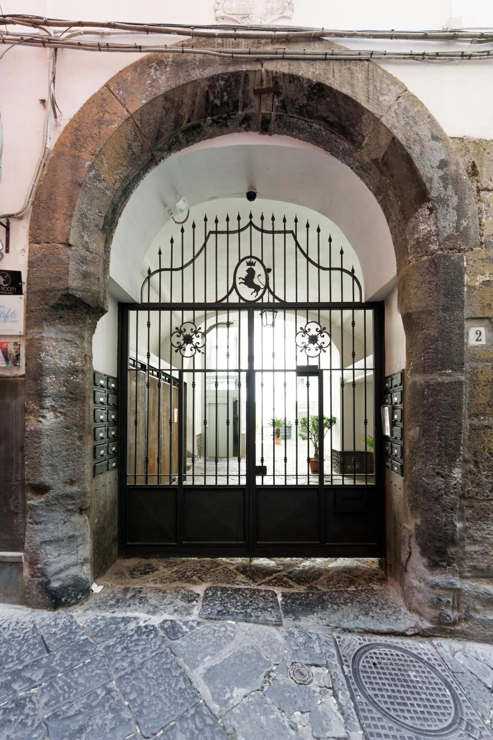 Property building in It's Room Naples