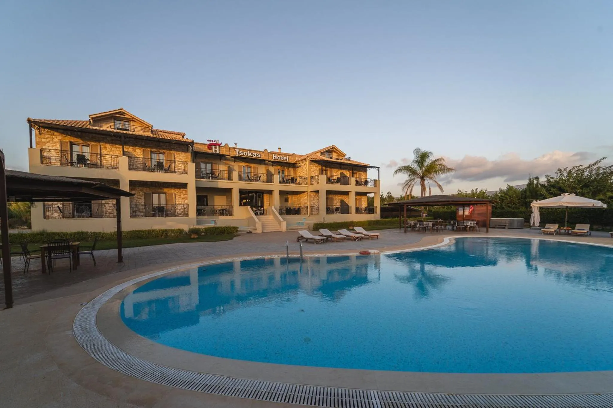 Swimming pool in Tsokas Hotel