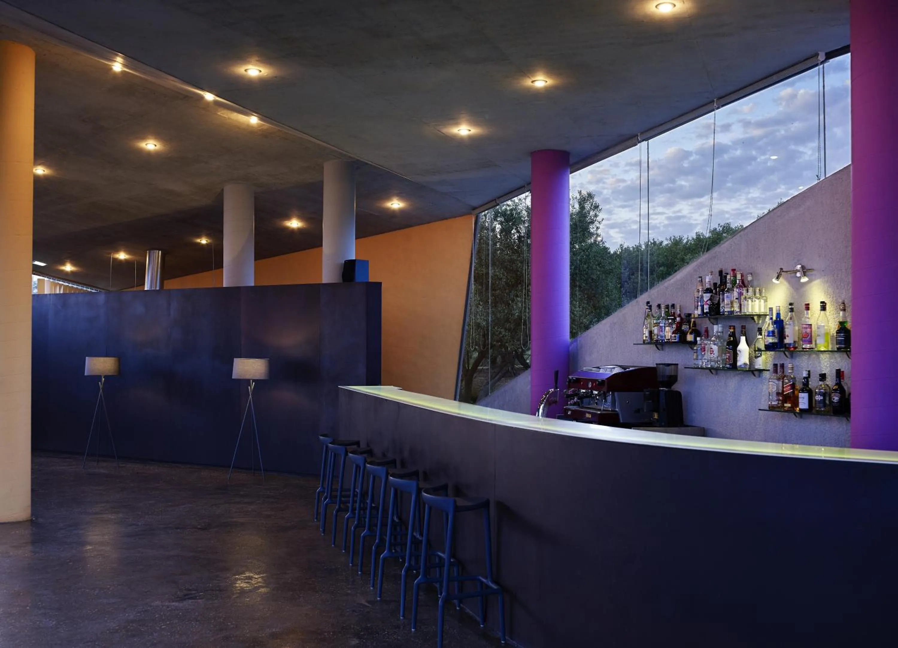 Day in Leivatho Hotel