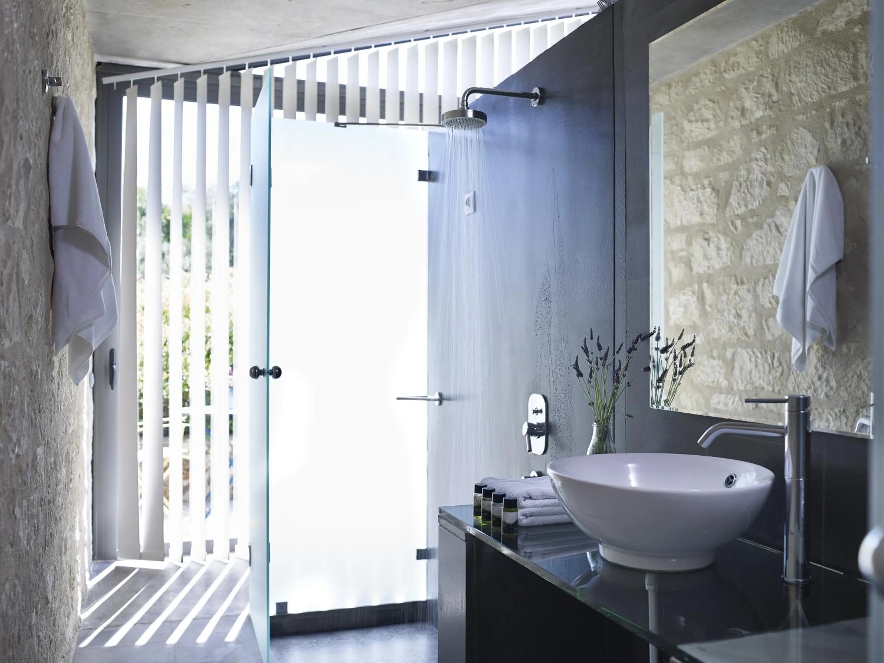 Day in Leivatho Hotel