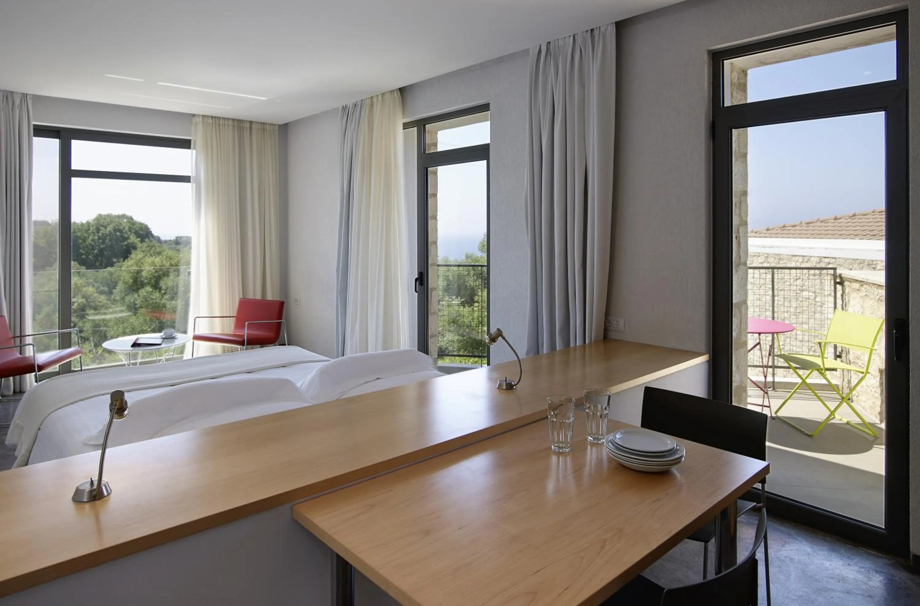 Day in Leivatho Hotel