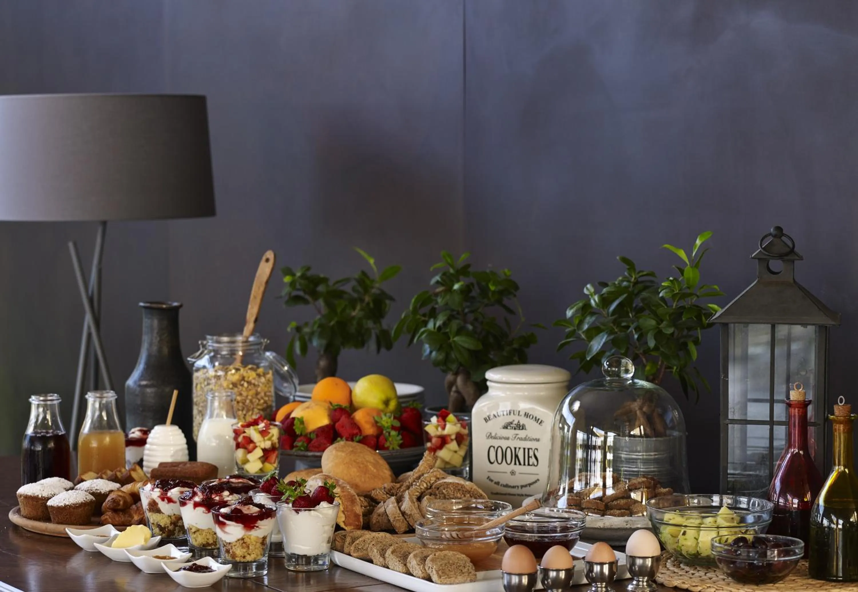 Food in Leivatho Hotel