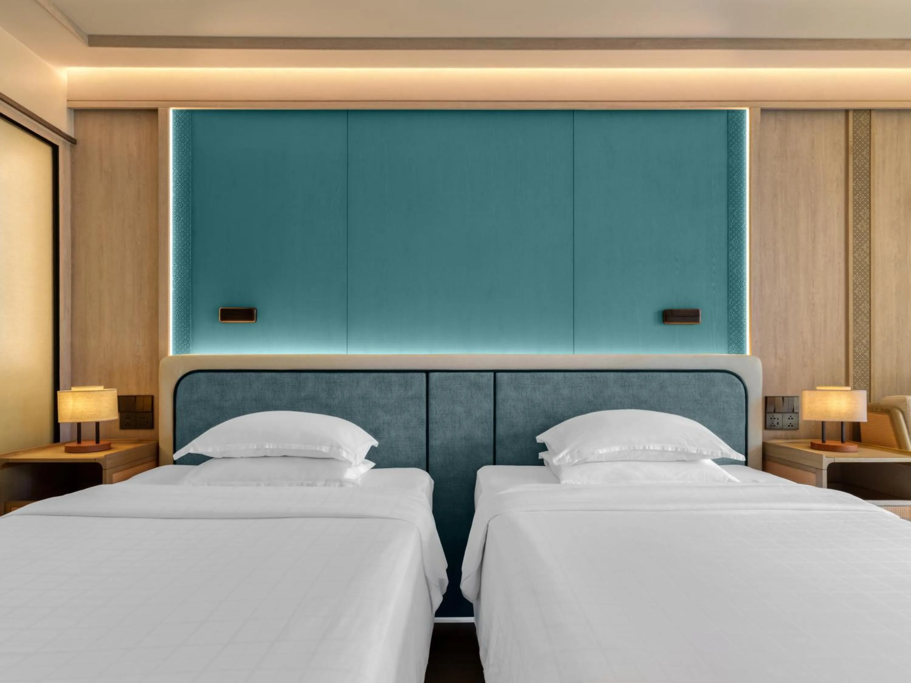 Bedroom, Bed in Dusit Thani Krabi Beach Resort