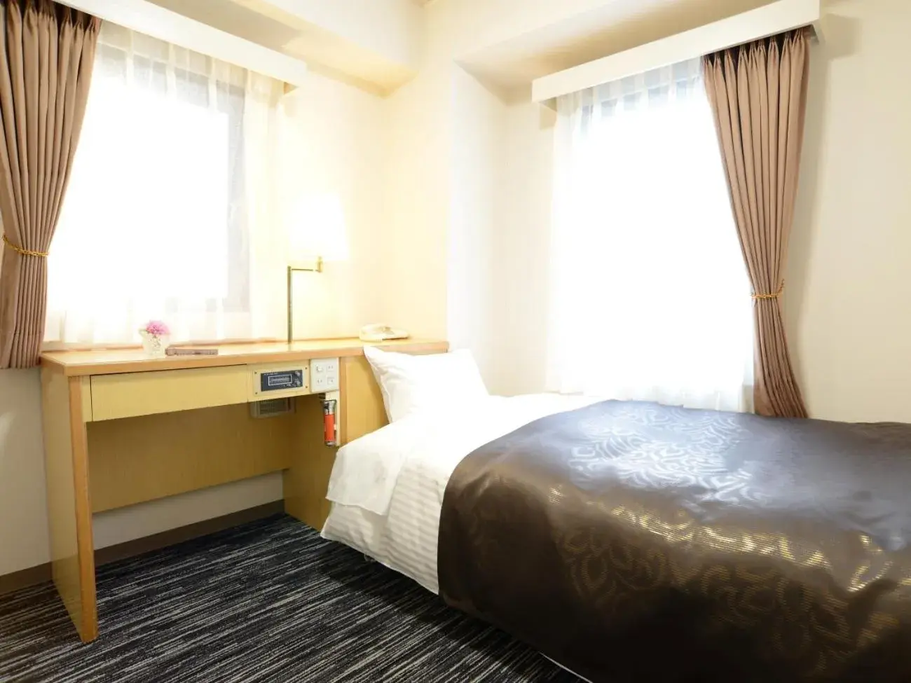 Standard Single Room - single occupancy - Non-Smoking in Nagoya Sakae Green Hotel Standard Single Room - single occupancy - Non-Smoking in Nagoya Sakae Green Hotel