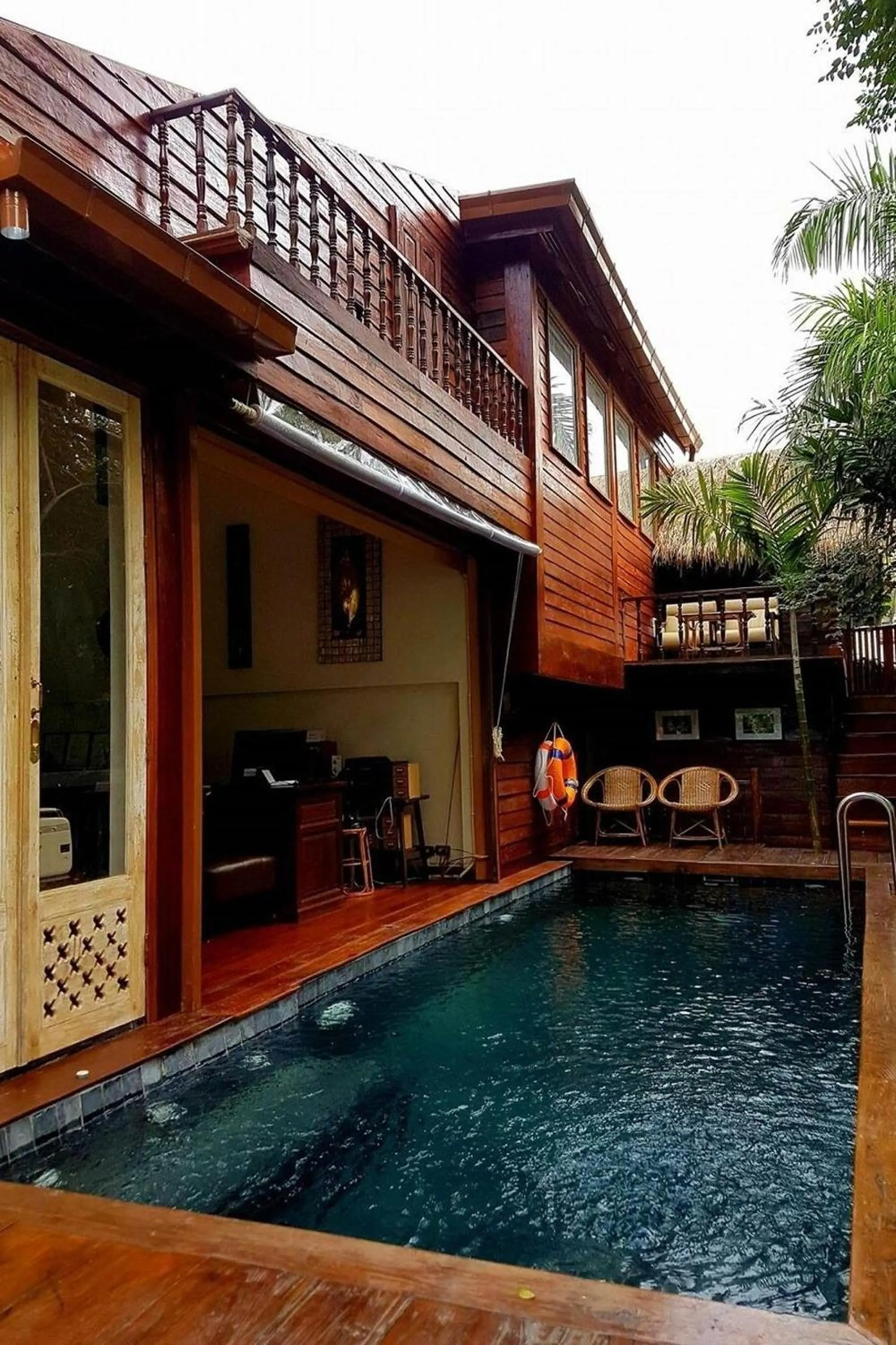 Property building in Seven Senses Guesthouse