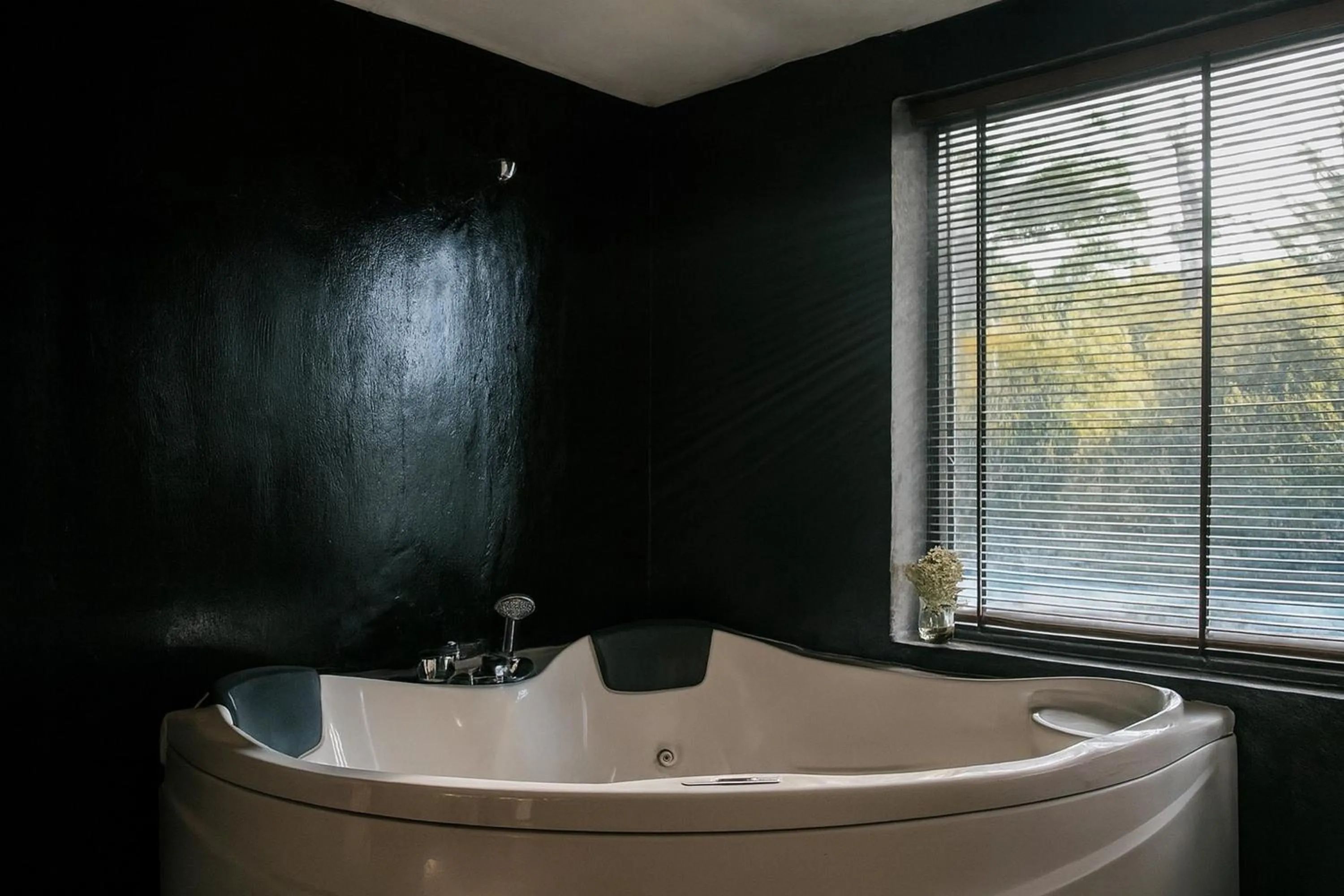 Bathroom in Seven Senses Guesthouse