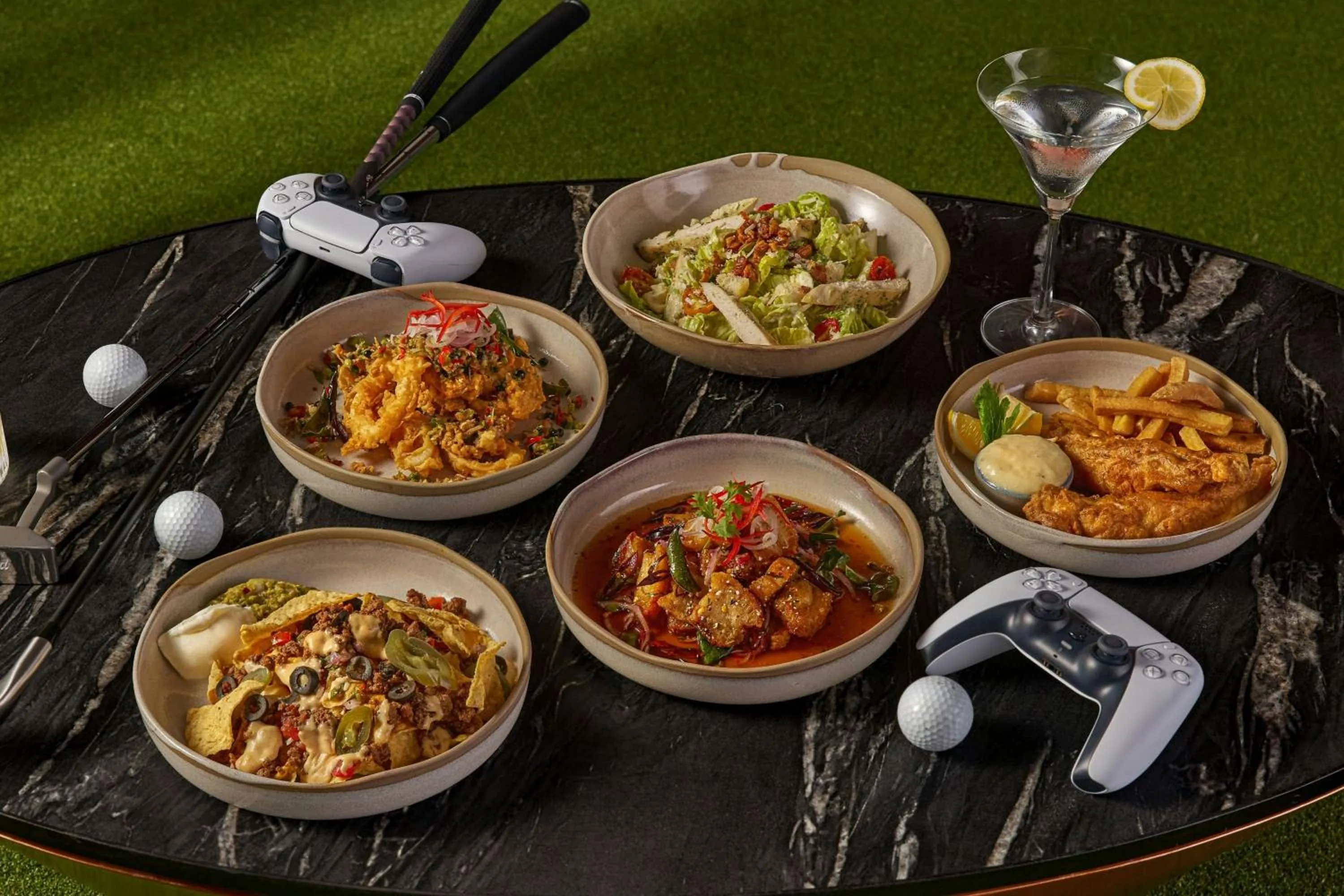 Lounge or bar in Chiang Mai Marriott Hotel