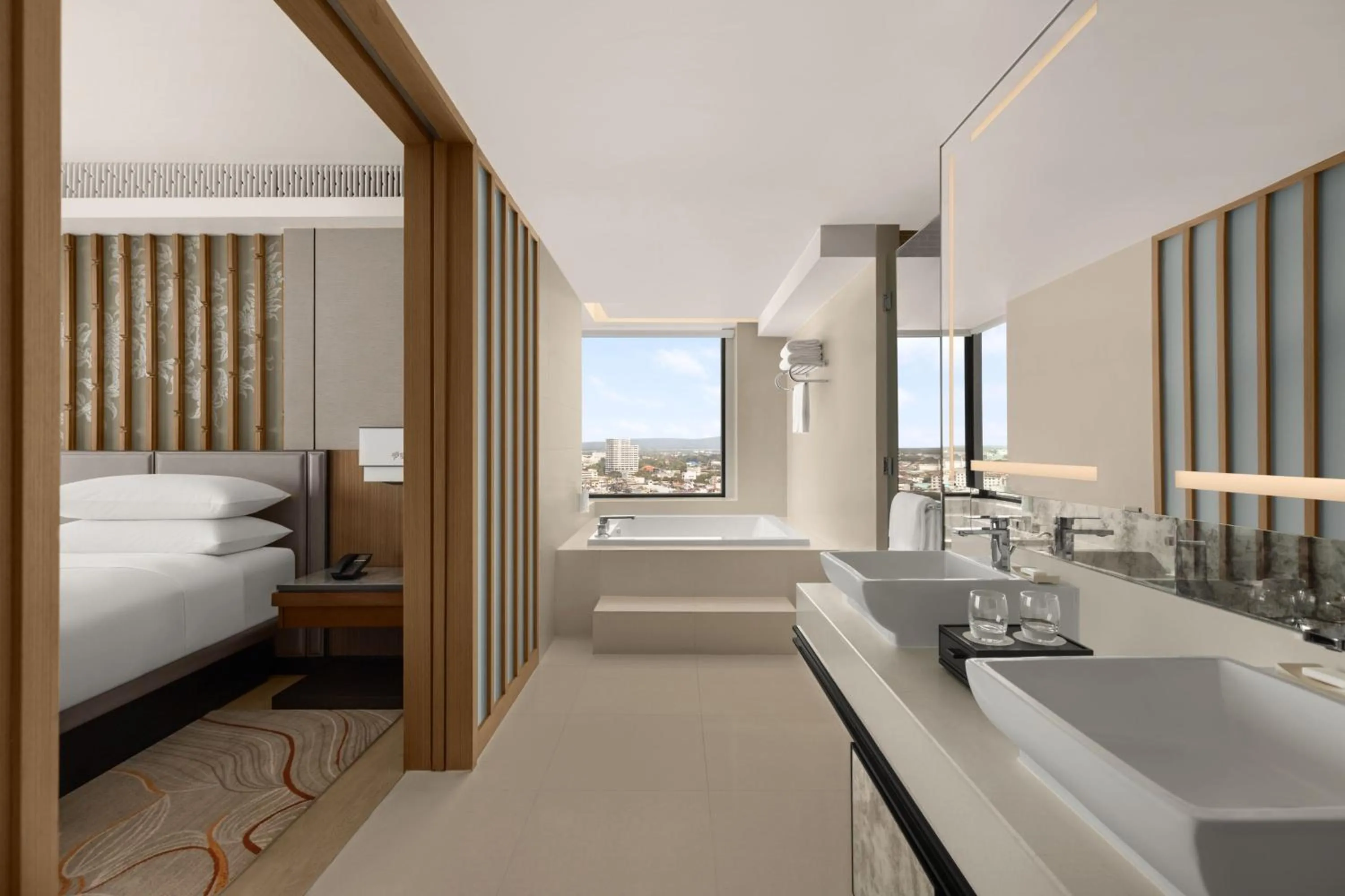 Bathroom, Bed in Chiang Mai Marriott Hotel