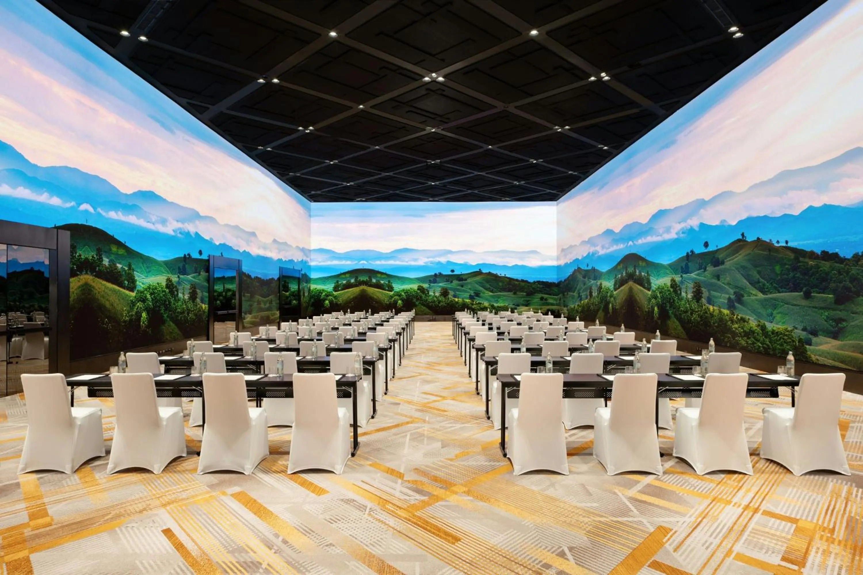 Meeting/conference room in Chiang Mai Marriott Hotel