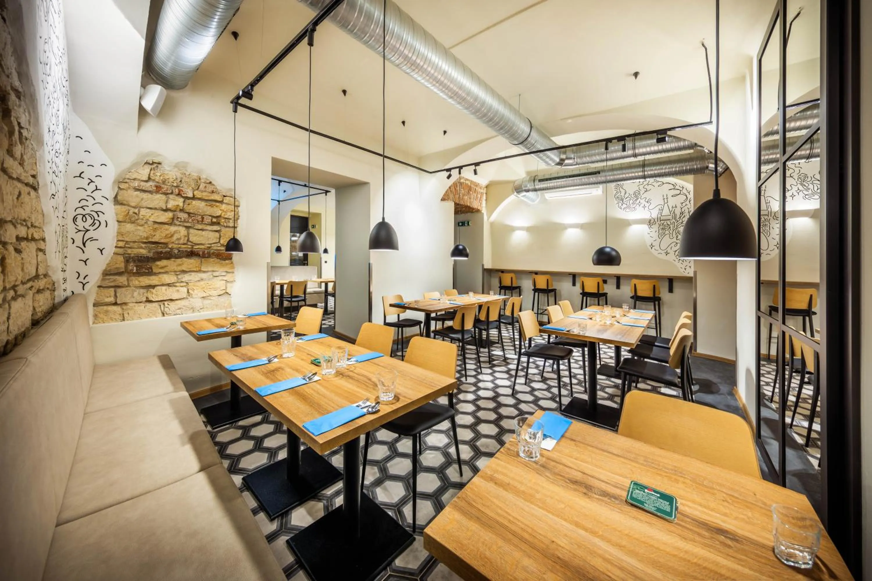 Restaurant/places to eat in Martin Hotel Prague