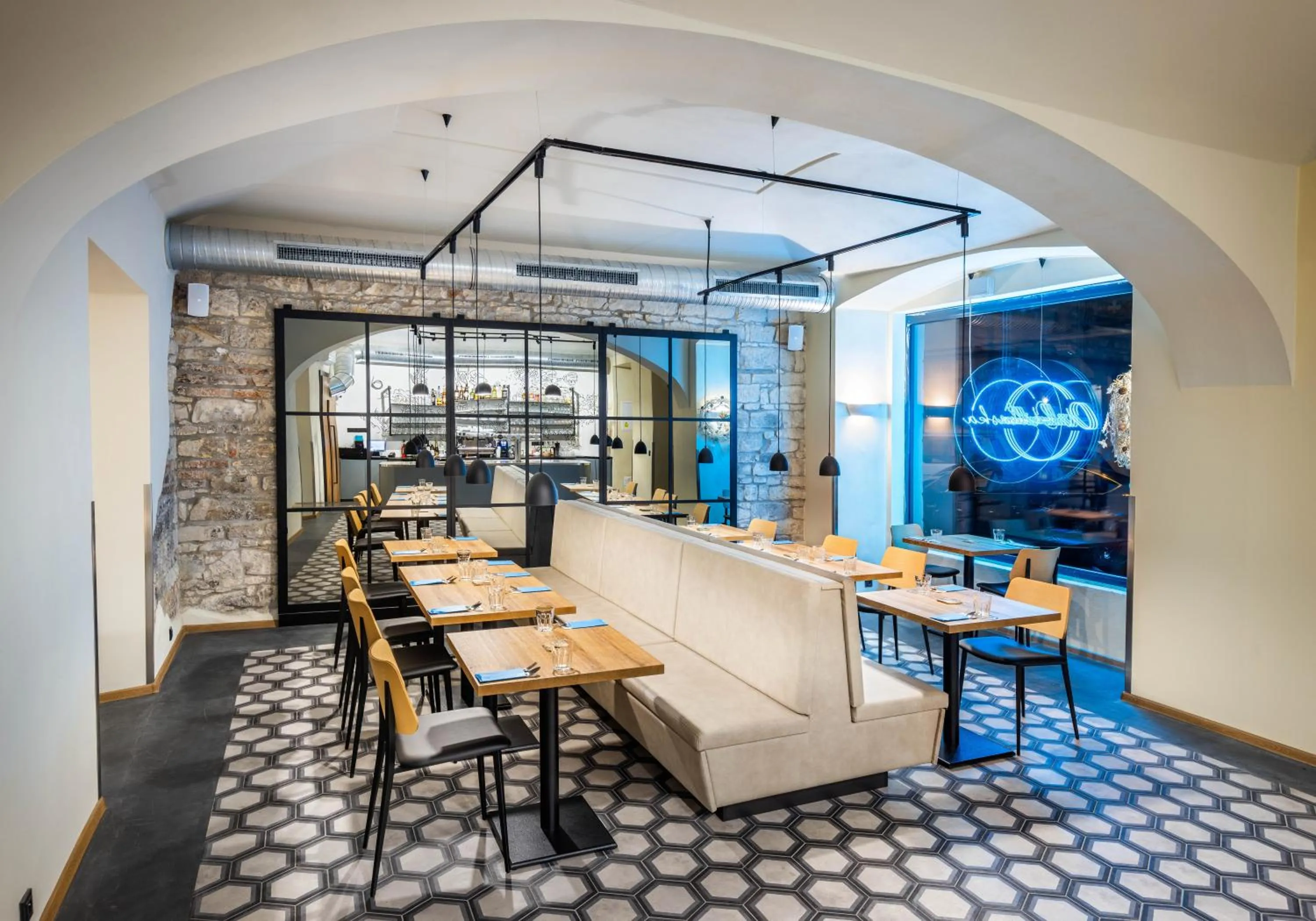 Restaurant/places to eat in Martin Hotel Prague