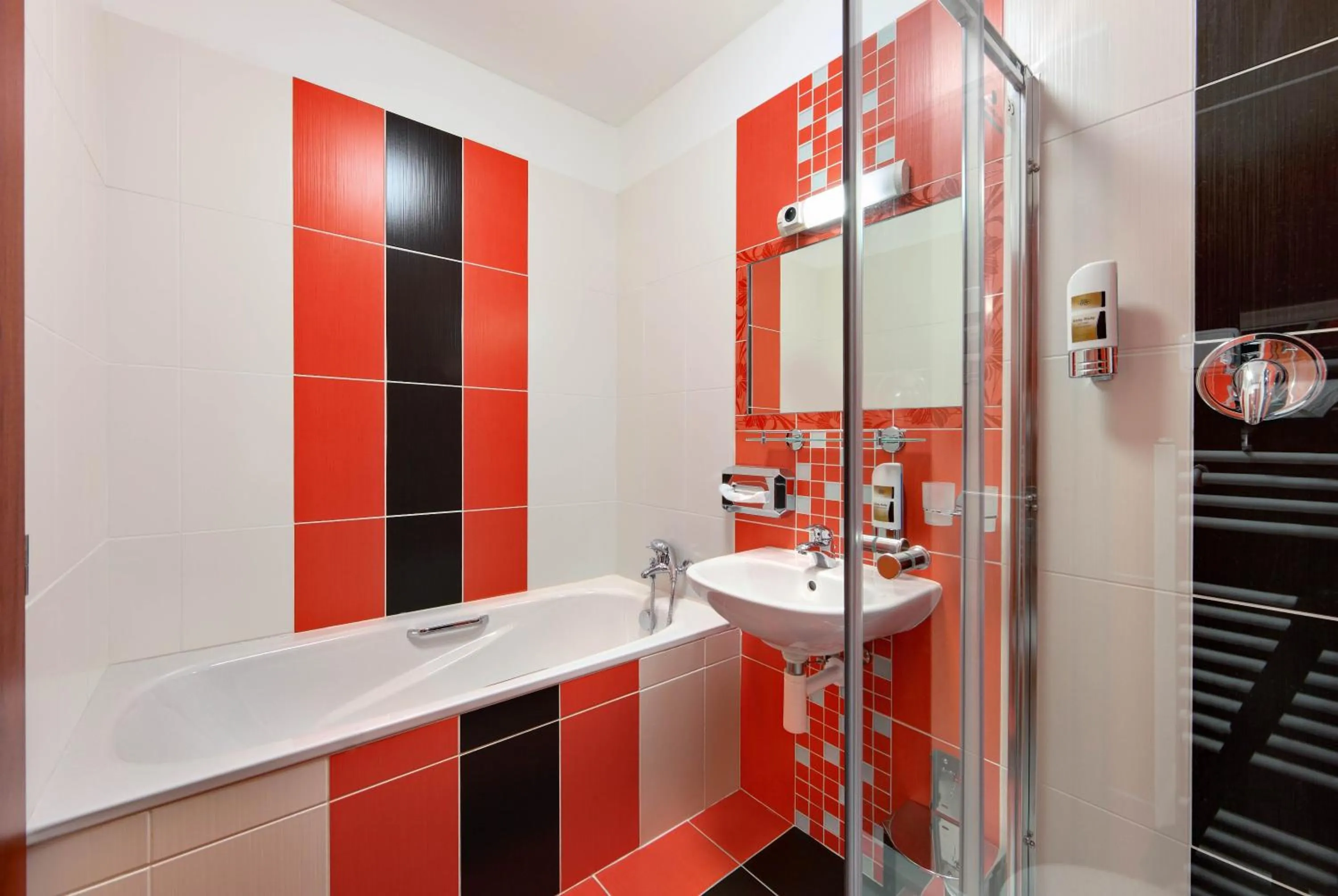 Shower in Martin Hotel Prague