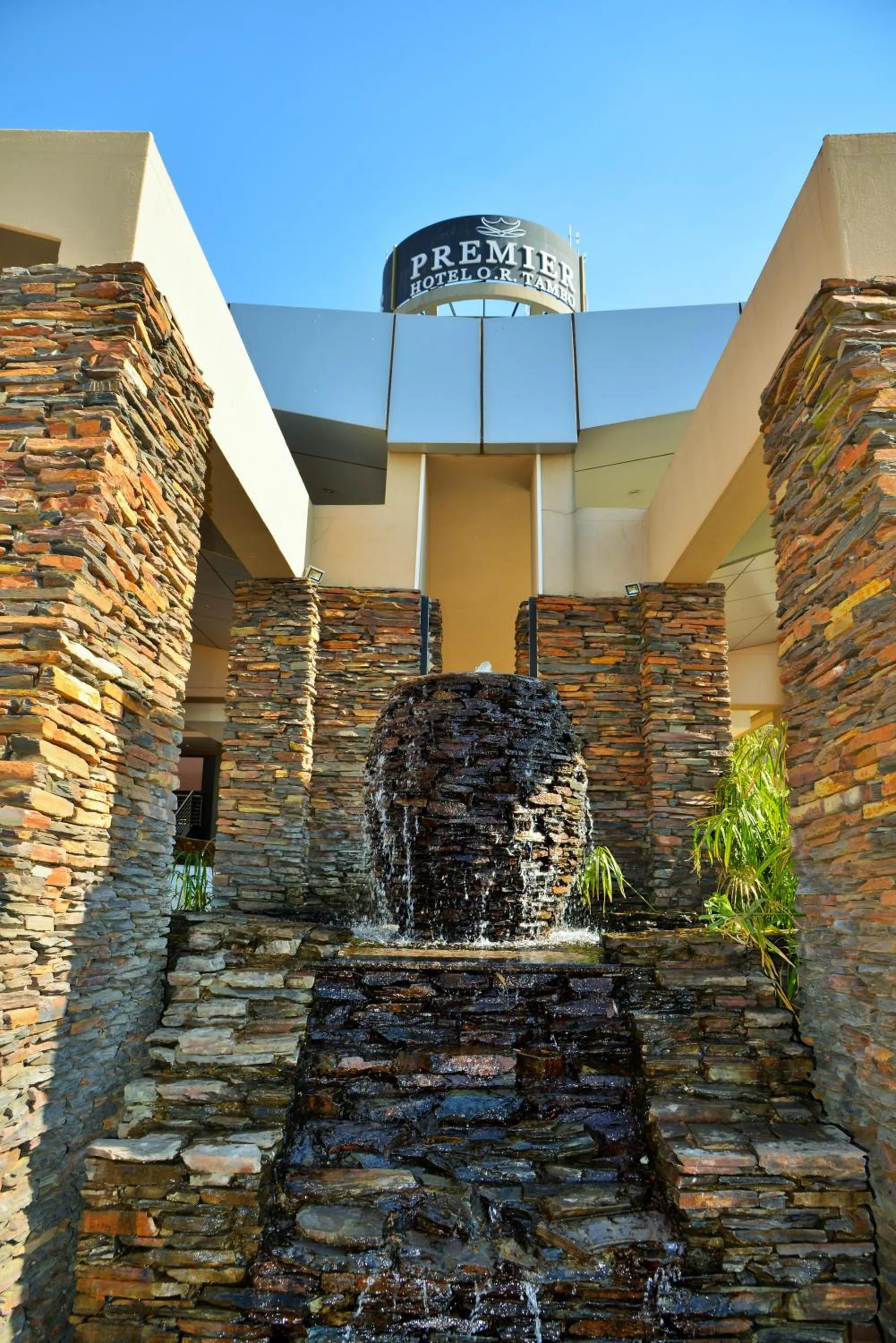 Facade/entrance in Premier Hotel O.R. Tambo