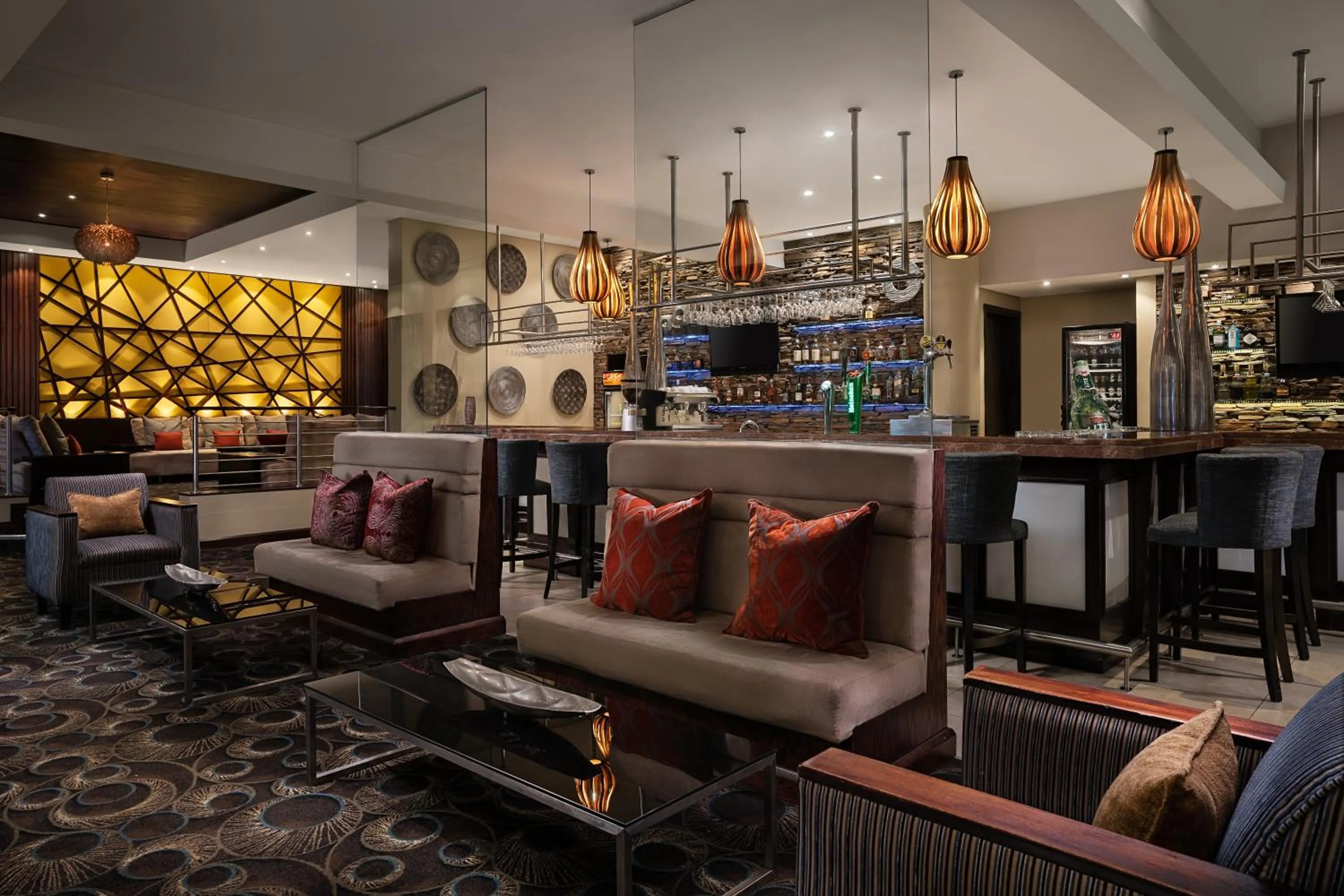 Lounge or bar in Premier Hotel O.R. Tambo