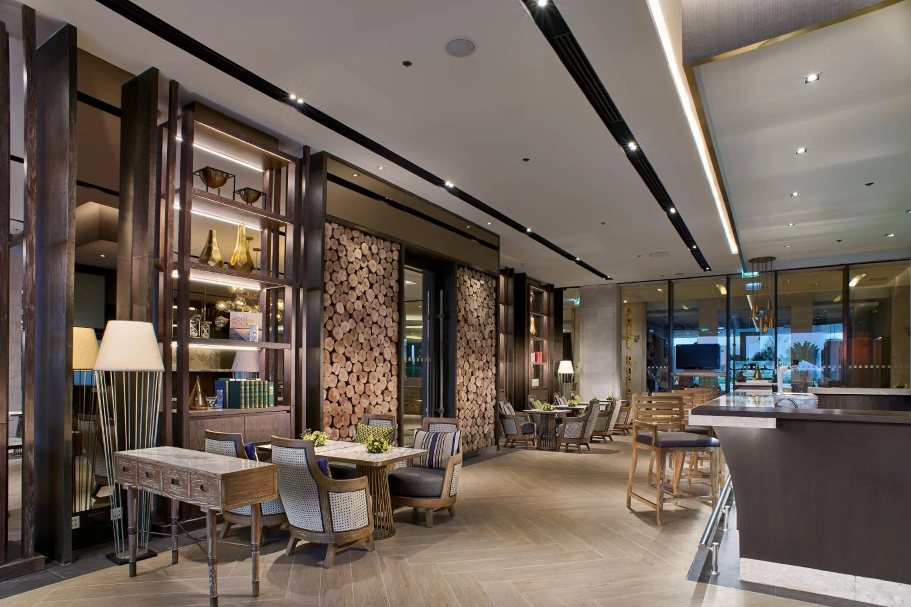 Lounge or bar in Sheraton Hua Hin Resort & Spa