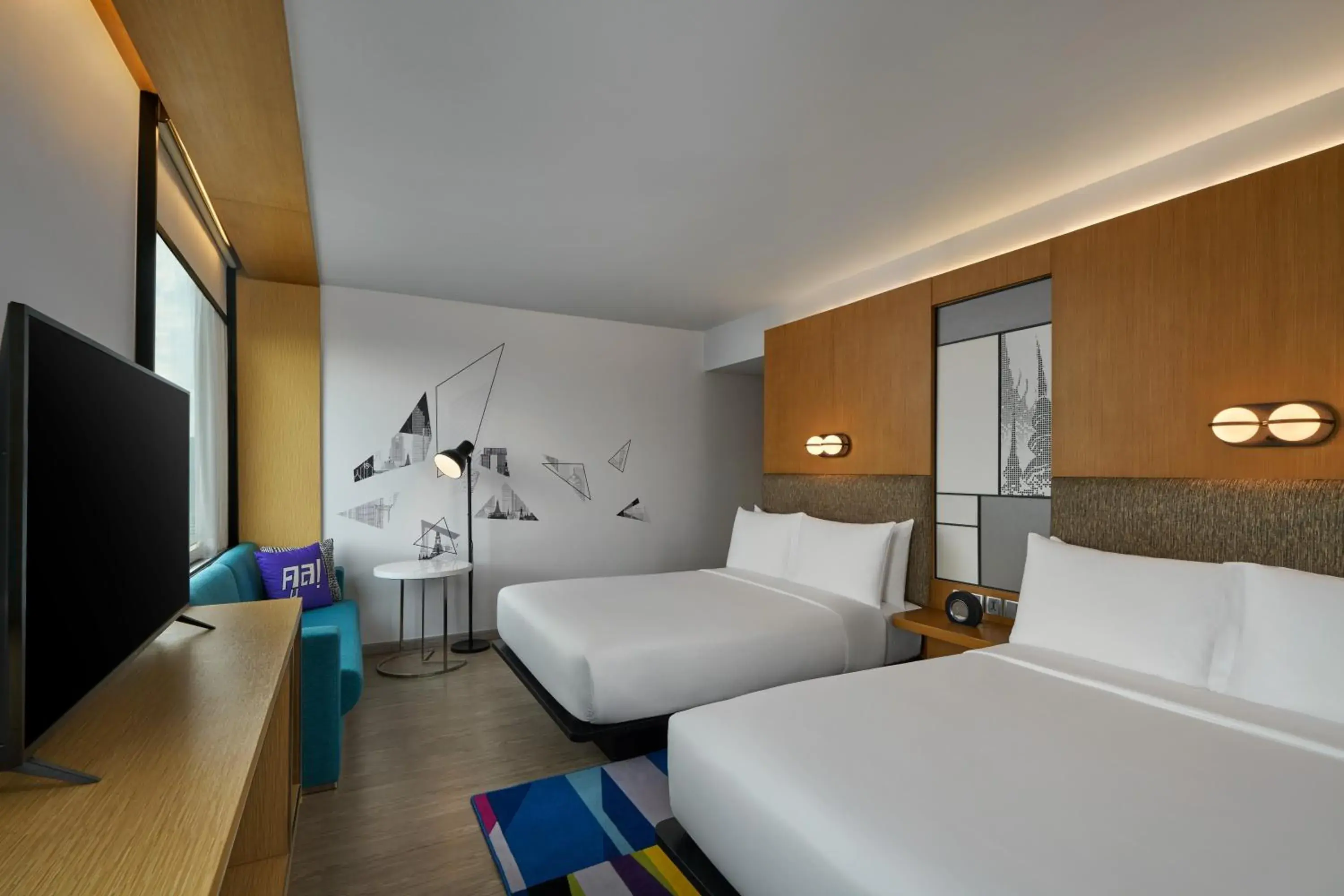 Breezy Queen Room with Two Queen Beds and City View - High Floor in Aloft Bangkok - Sukhumvit 11 Breezy Queen Room with Two Queen Beds and City View - High Floor in Aloft Bangkok - Sukhumvit 11