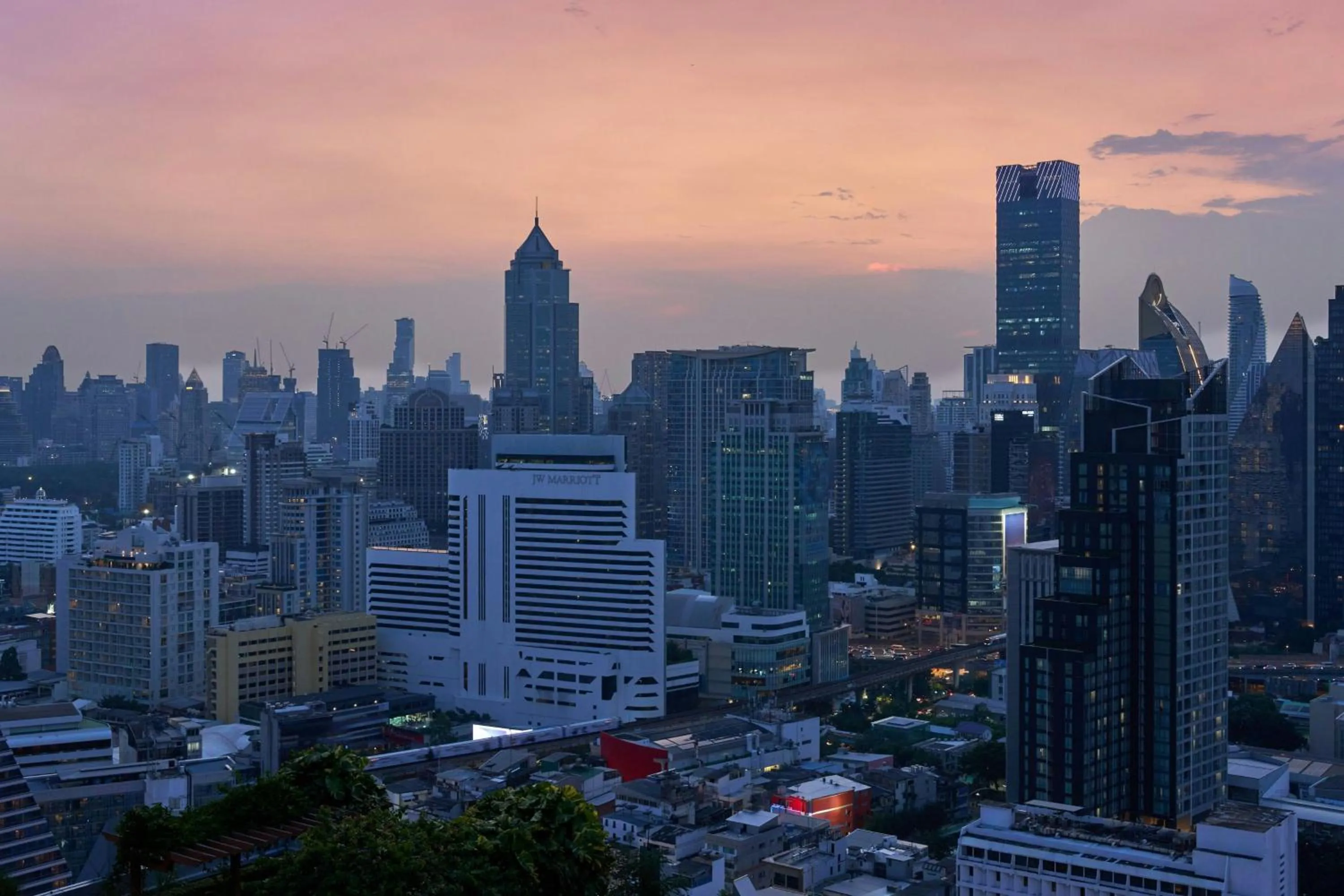 Photo of the whole room in Aloft Bangkok - Sukhumvit 11
