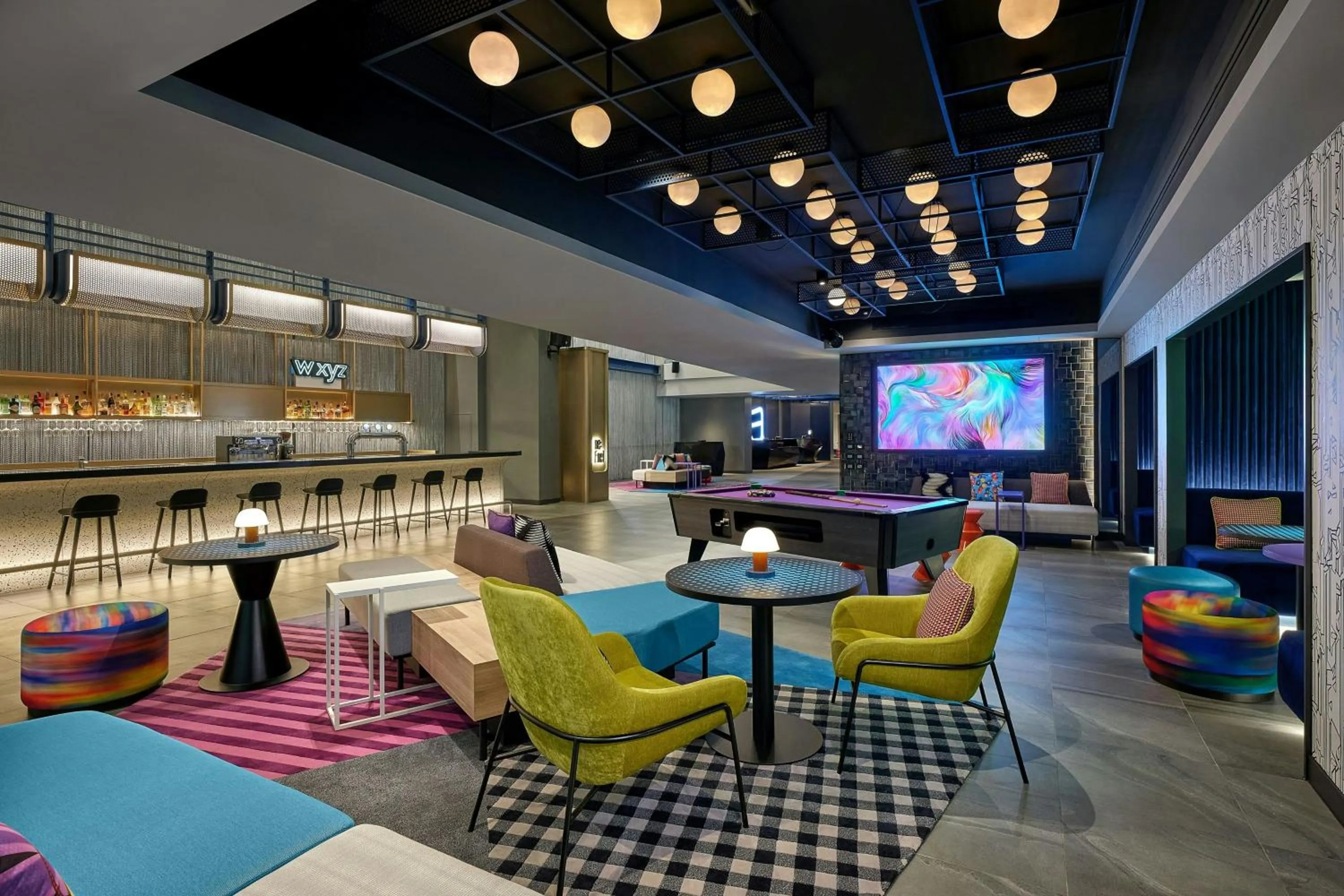 Lounge or bar in Aloft Bangkok - Sukhumvit 11