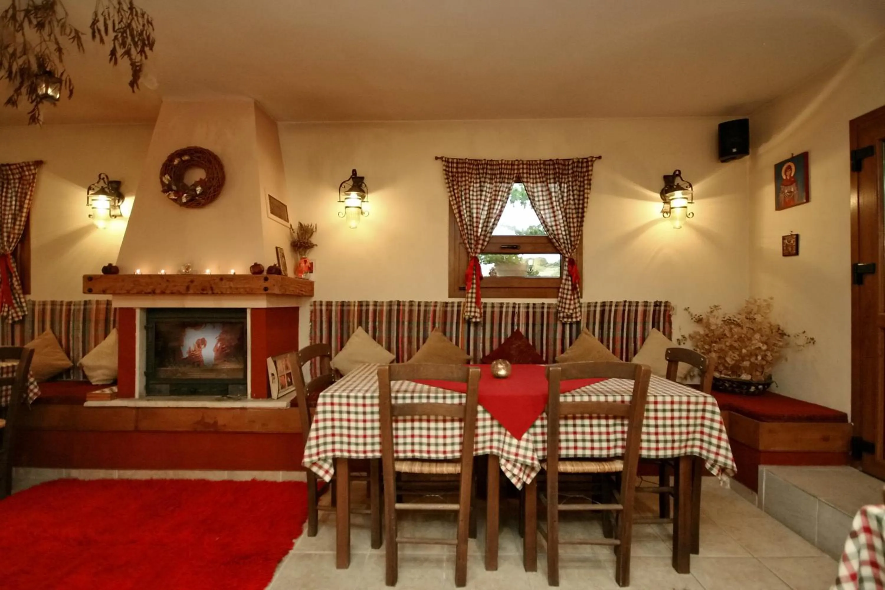 Restaurant/places to eat in Corfu Sokraki Villas