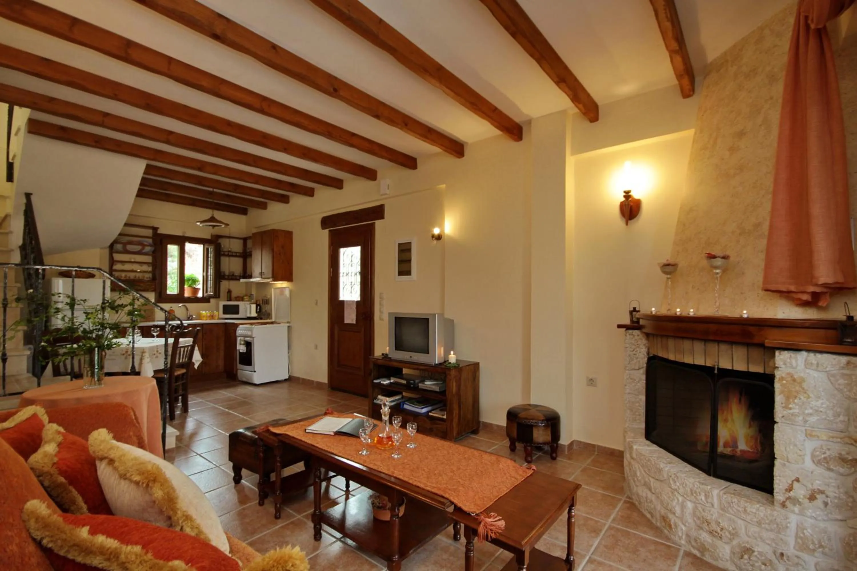 Kitchen or kitchenette in Corfu Sokraki Villas