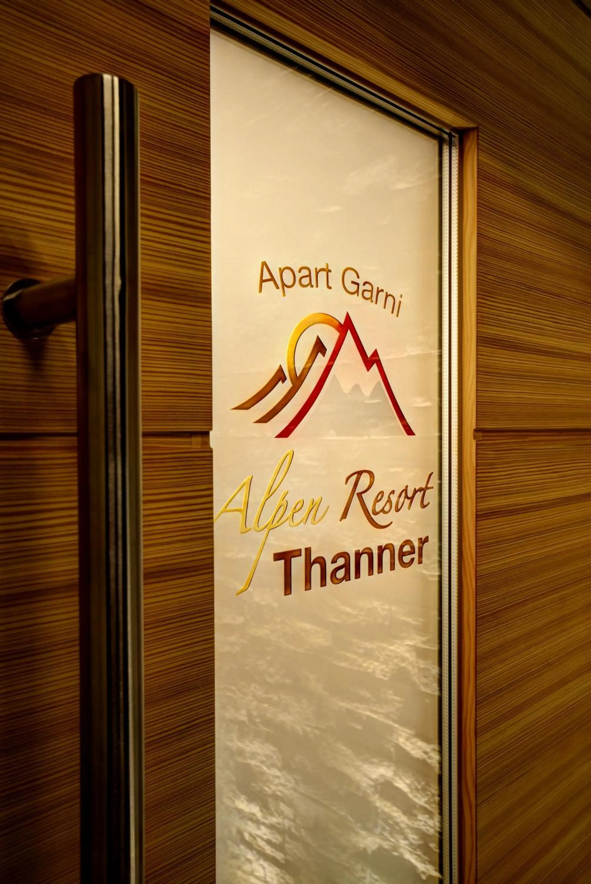 Facade/entrance in Alpenresort Thanner