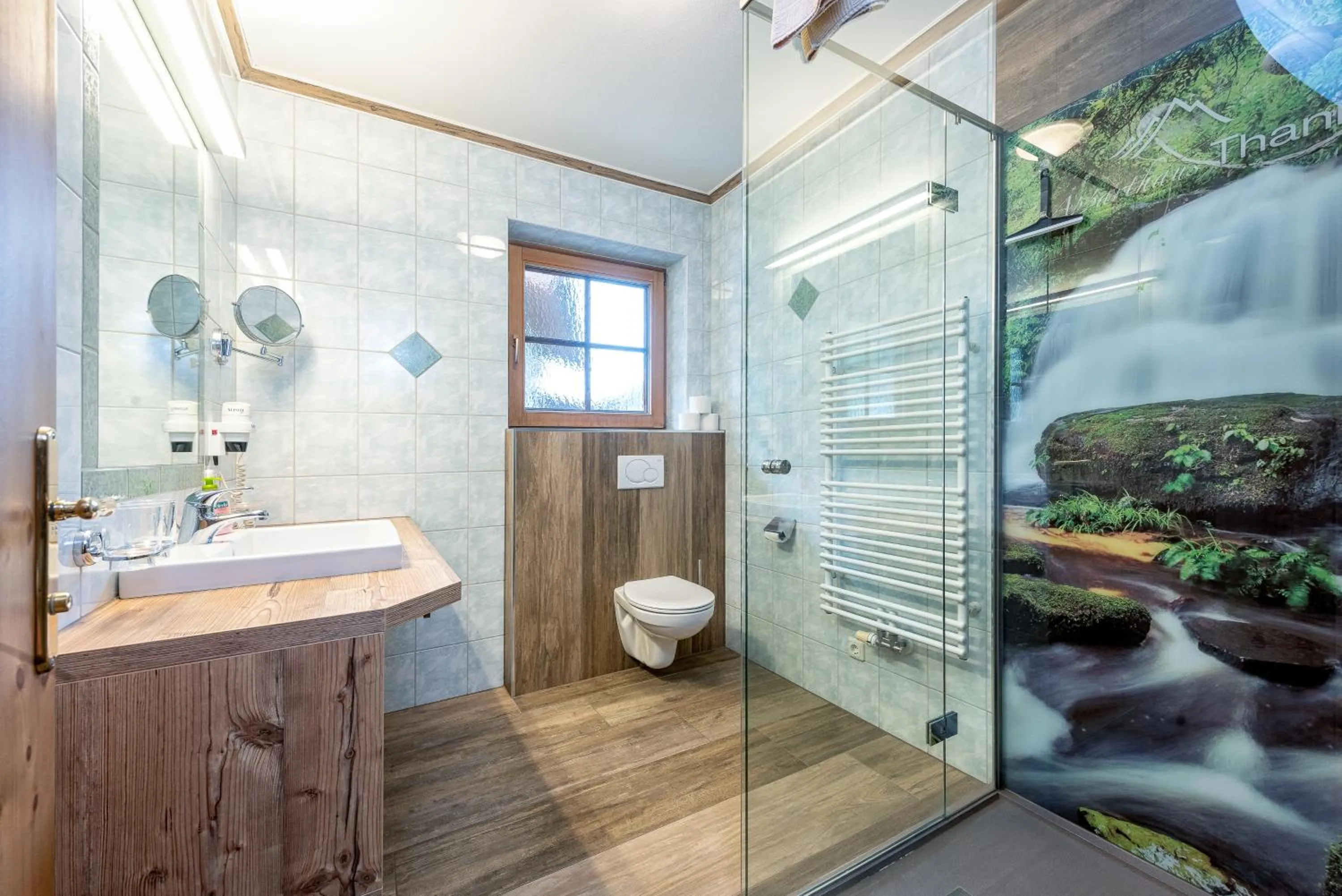 Bathroom in Alpenresort Thanner