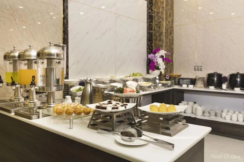 Breakfast in La Casa Hotel Nha Trang