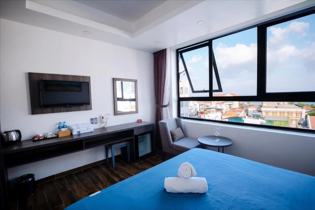 Bed in La Casa Hotel Nha Trang