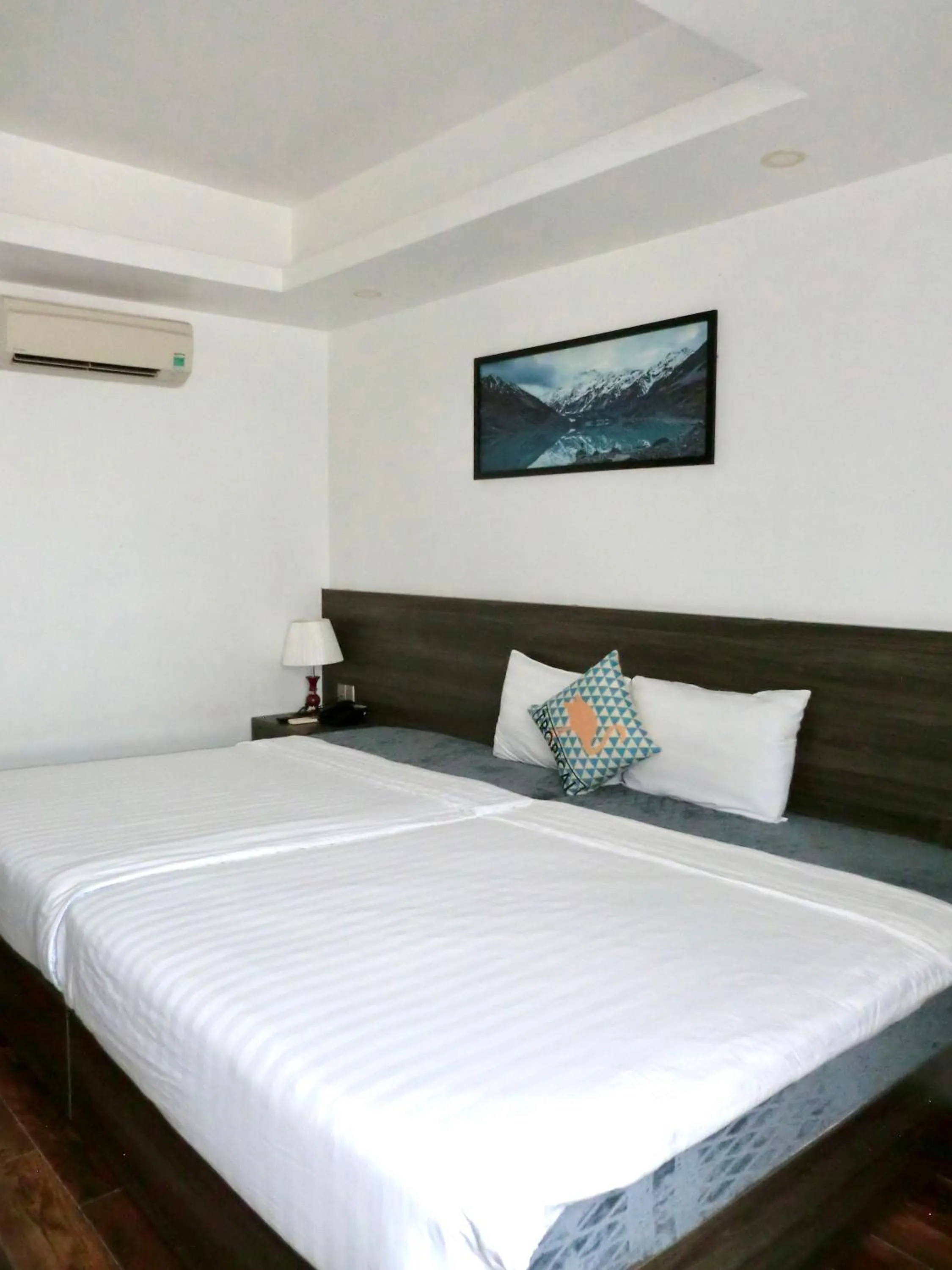 Bed in La Casa Hotel Nha Trang