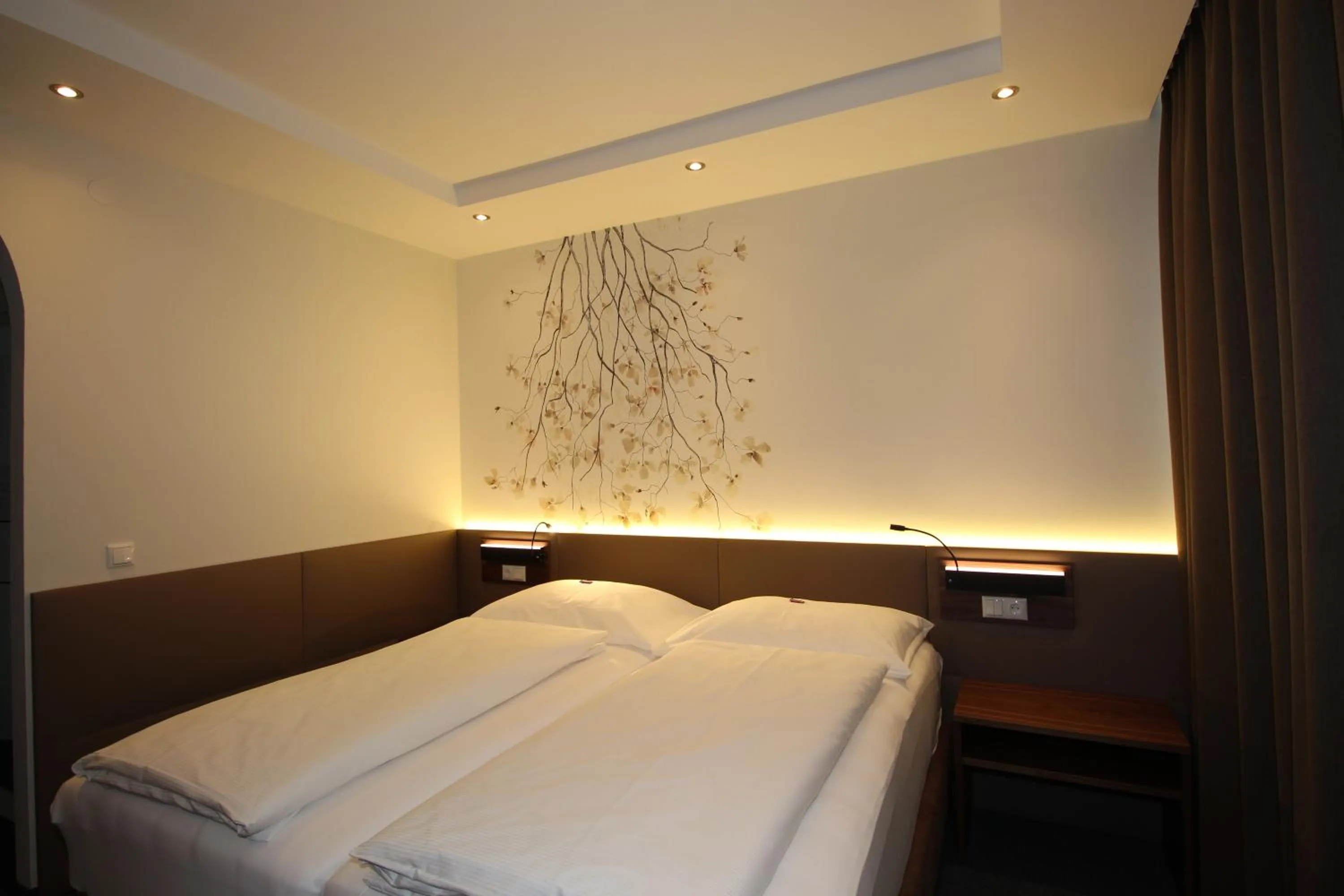 Bed in Hotel Blumauer