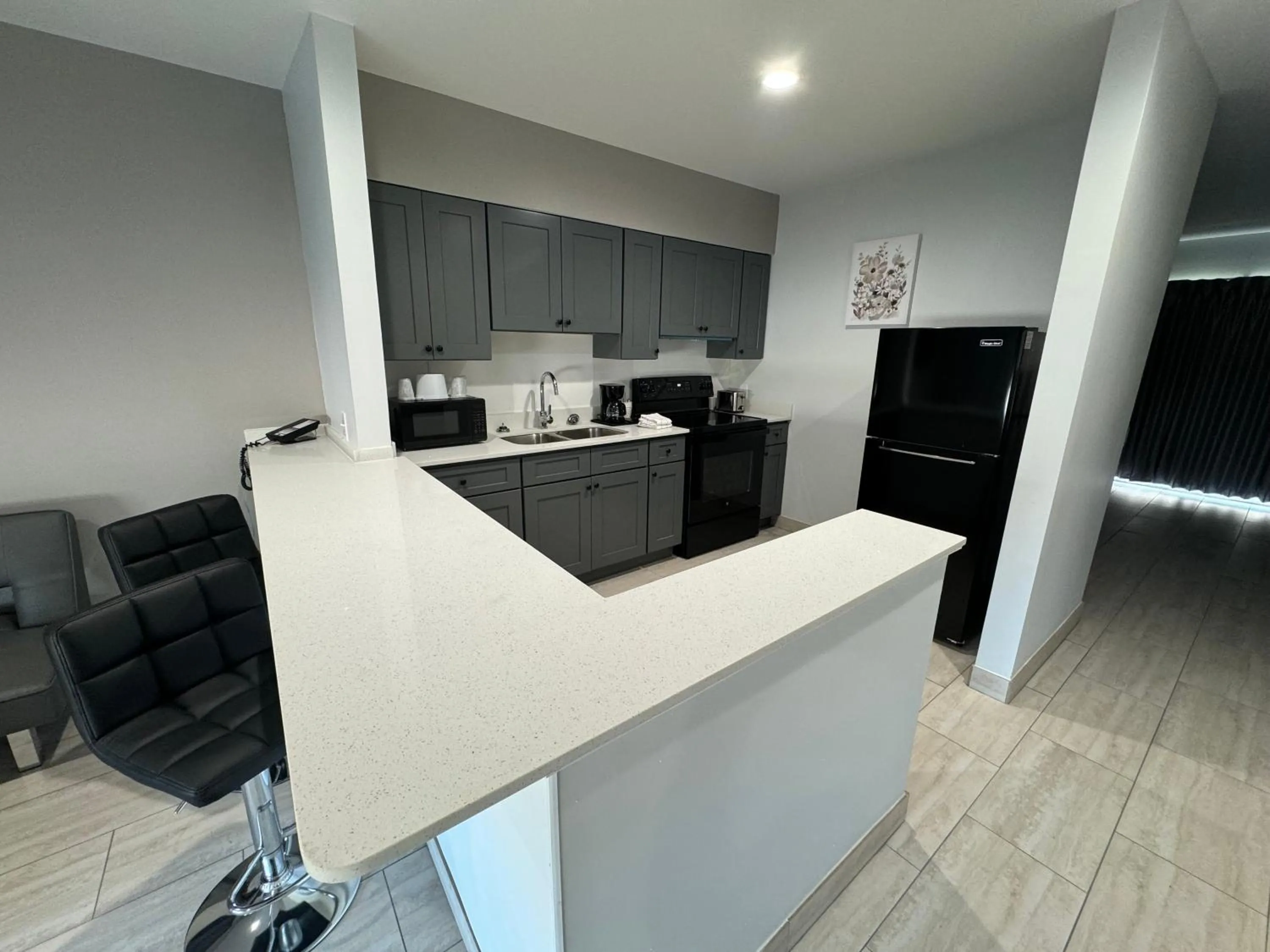 Kitchen or kitchenette in Studio 6-Englewood, FL