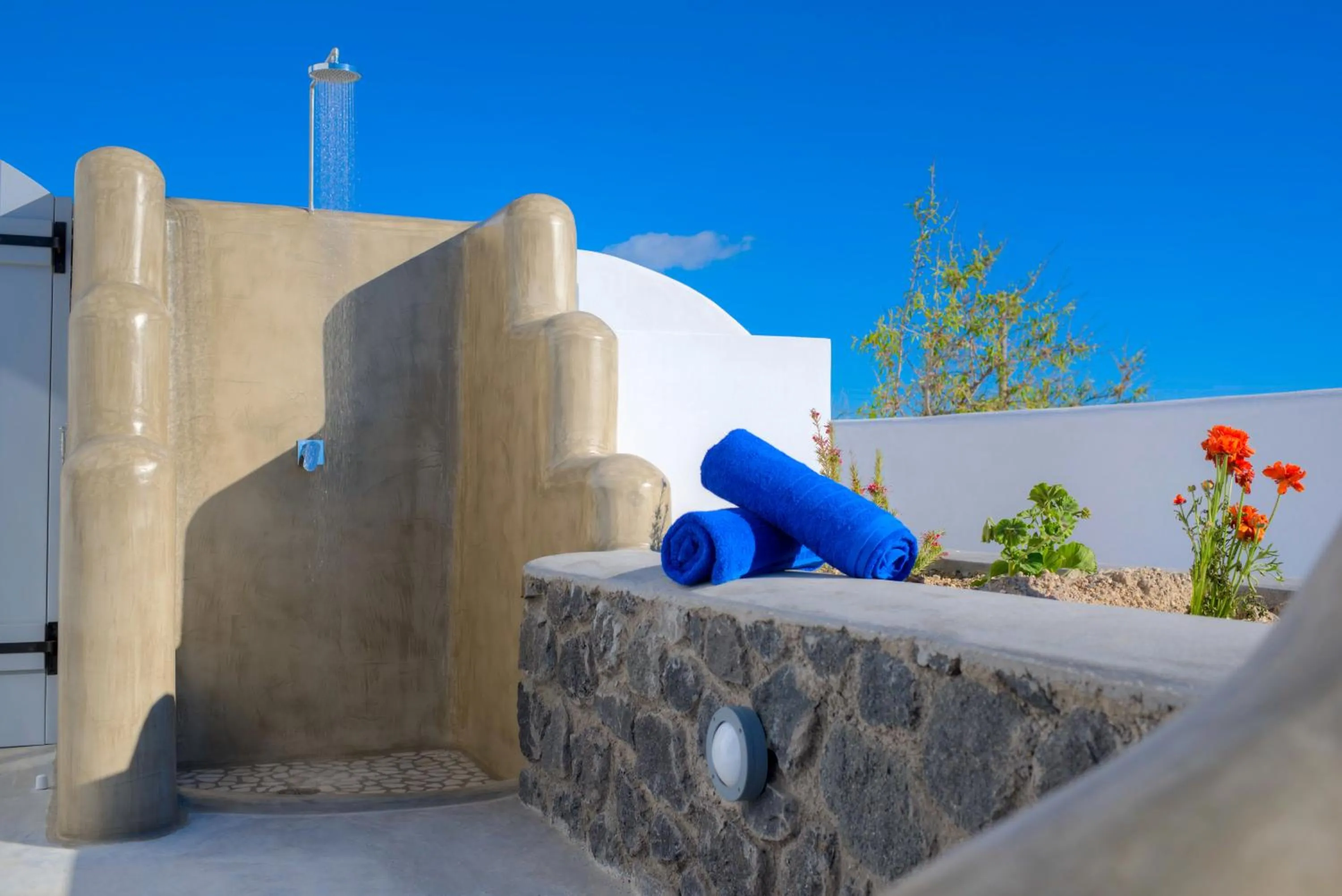 Decorative detail in White Harmony Suites