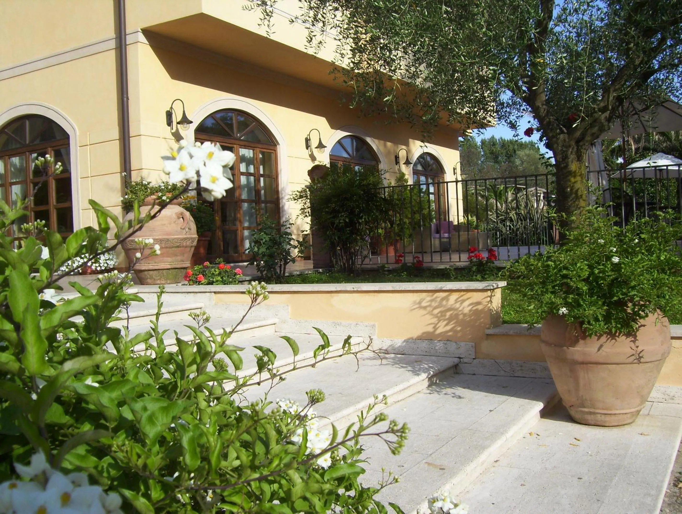 Facade/entrance in Hotel Del Sole
