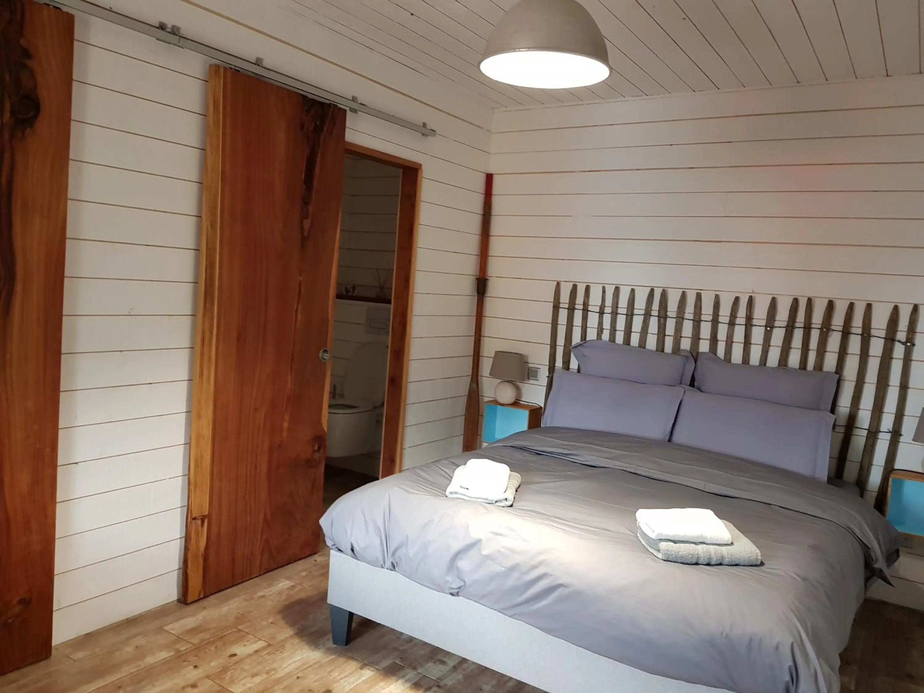 Bed in Au Bois Flotté