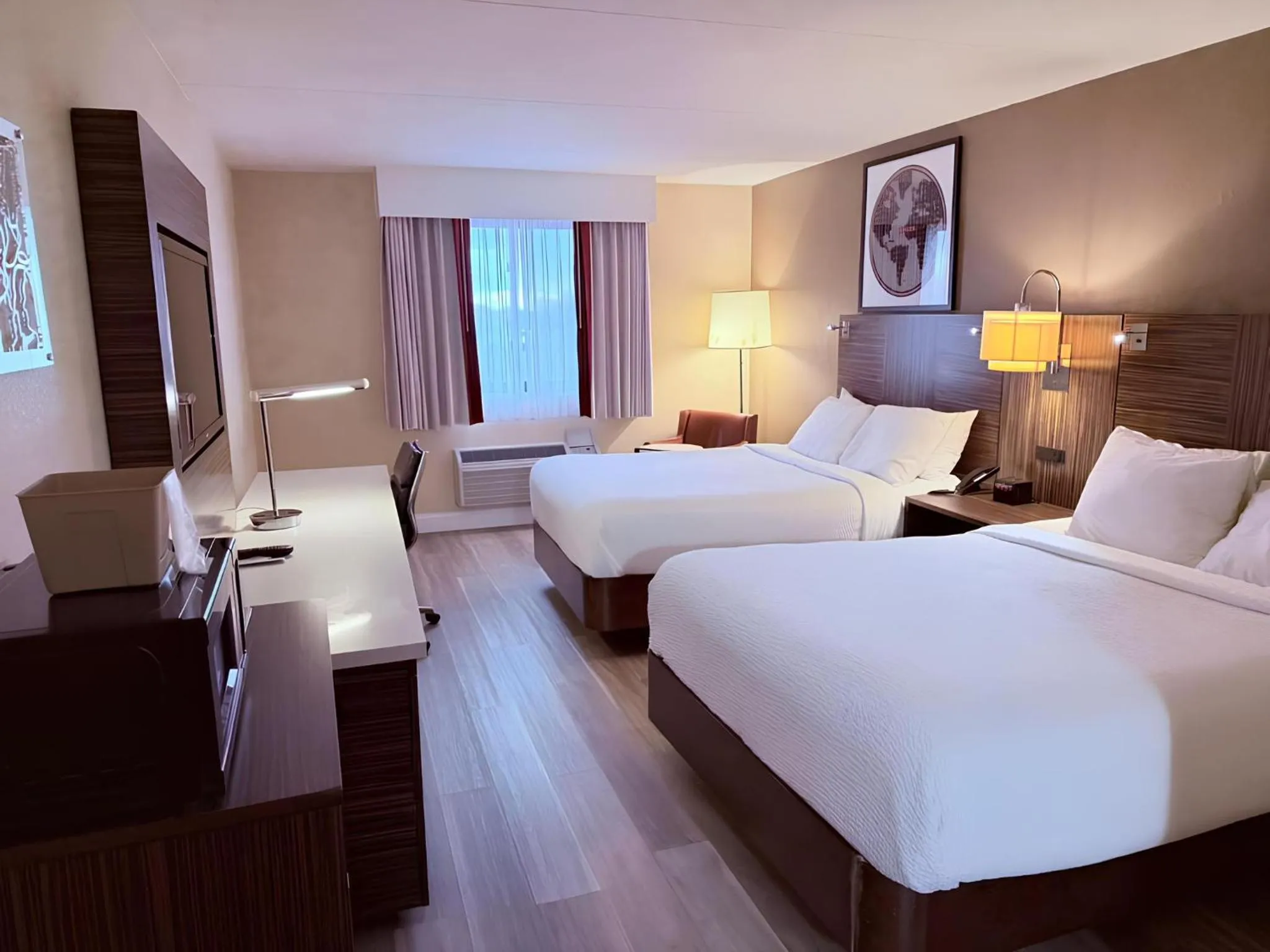 View (from property/room), Bed in Ramada by Wyndham Harrisburg/Hershey Area