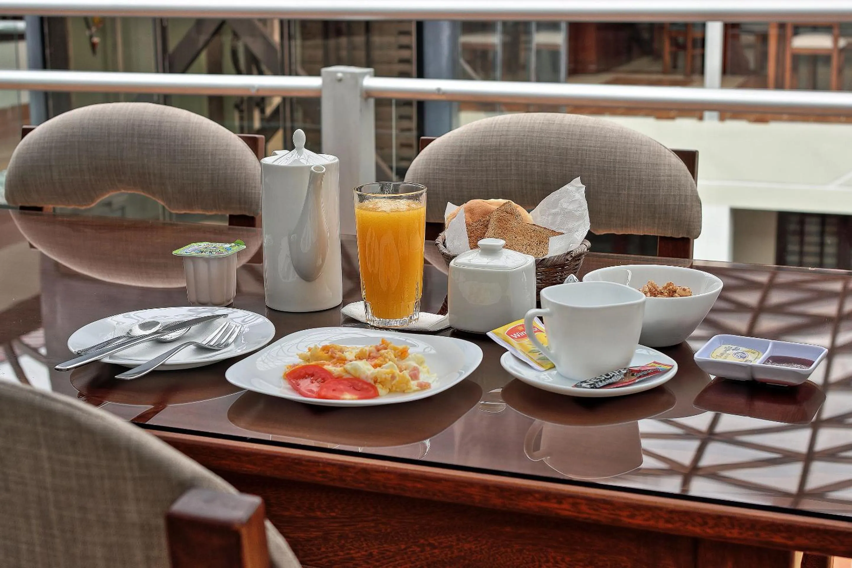 Breakfast in Hostal Patrimonio - Potosi