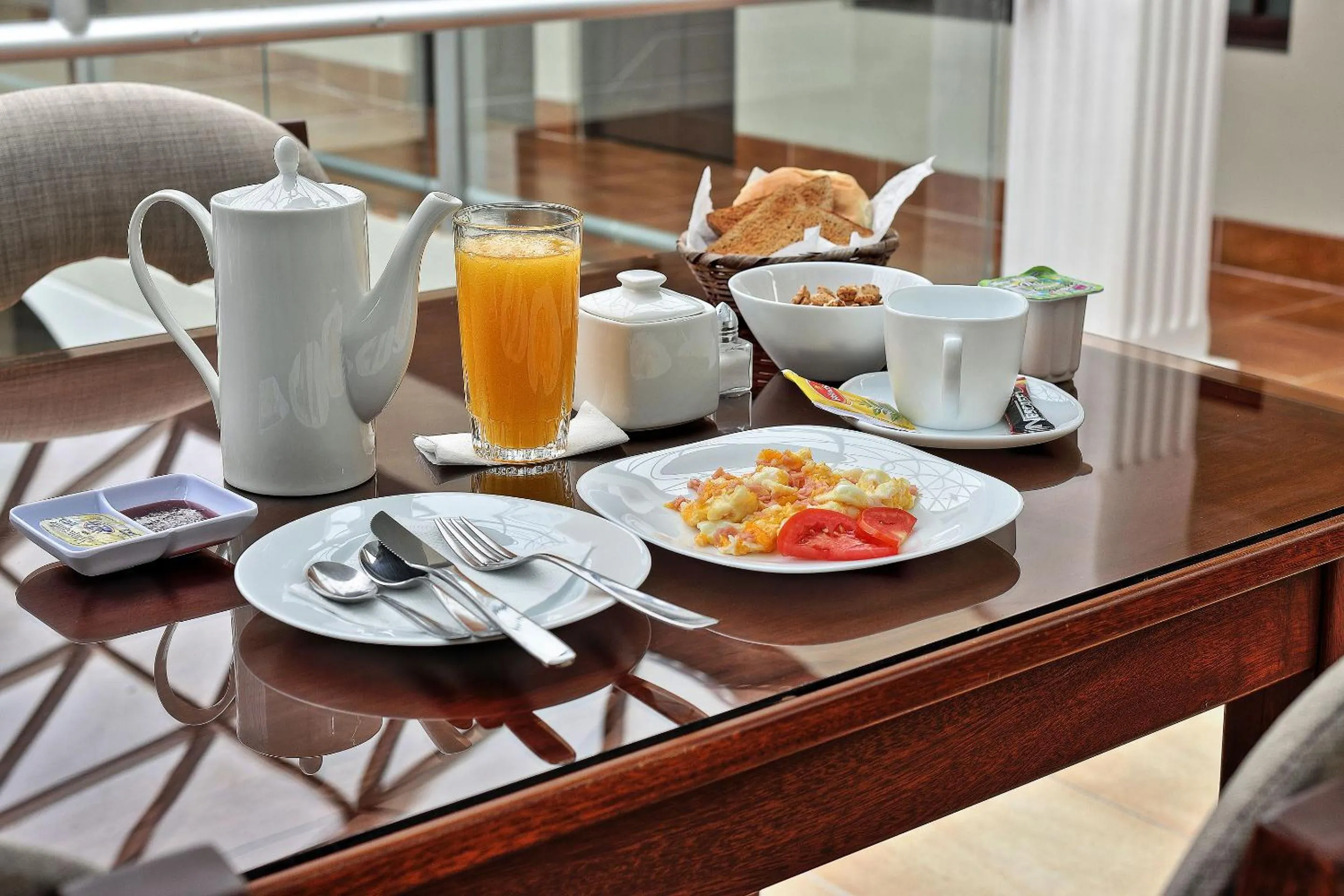 Breakfast in Hostal Patrimonio - Potosi
