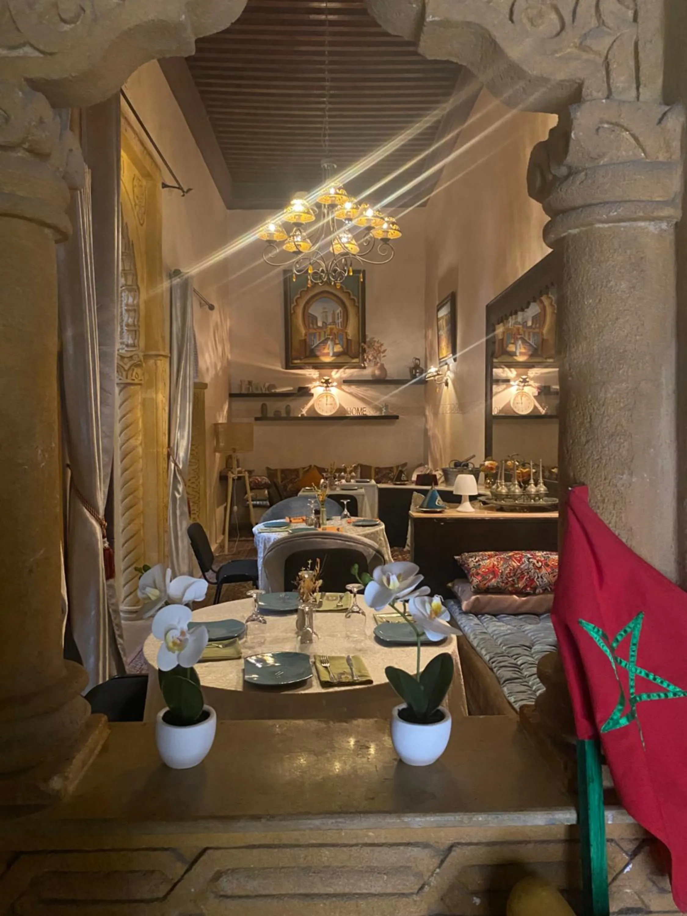 Restaurant/places to eat in Riad La Porte du Bouregreg