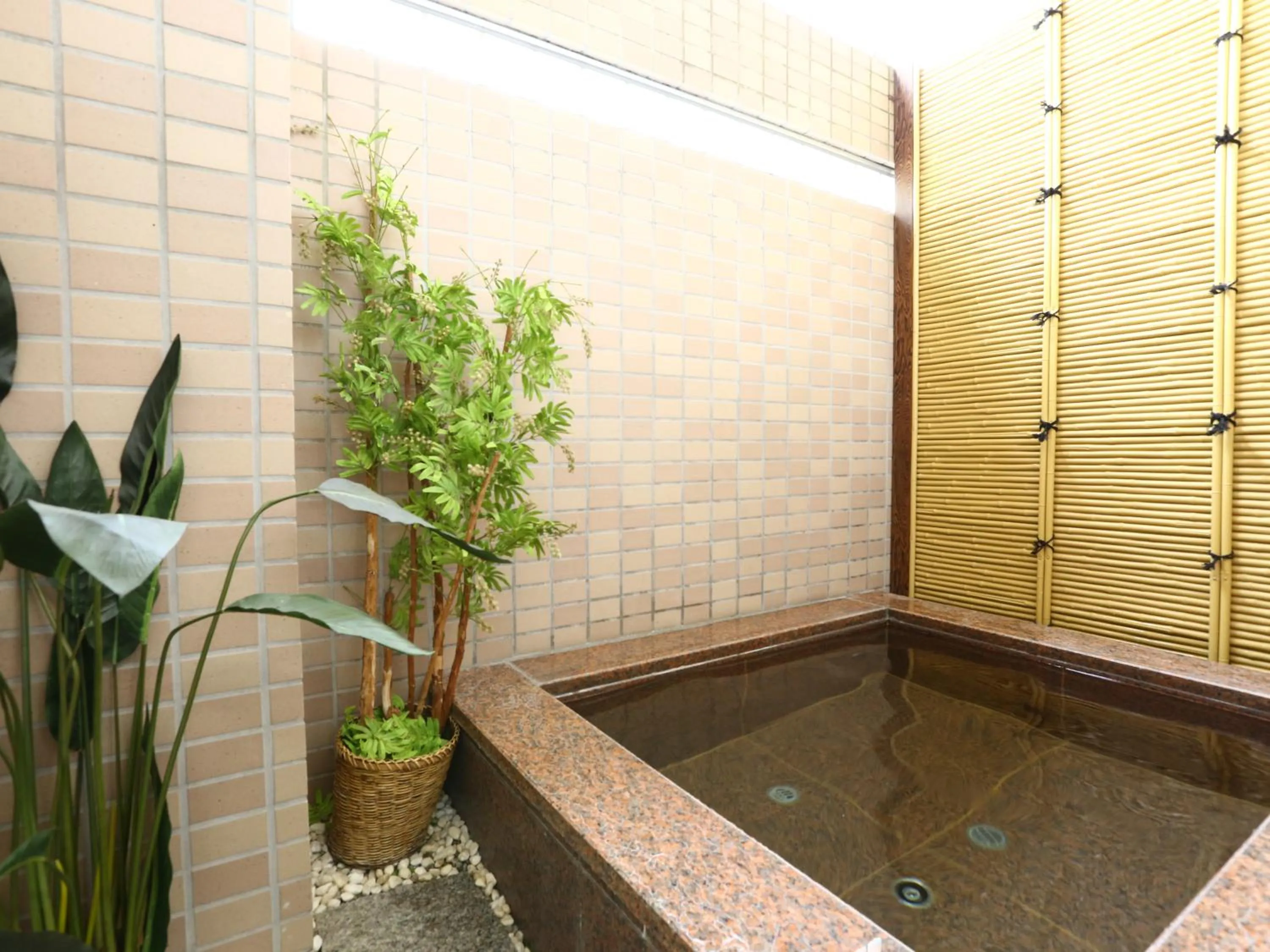 Open Air Bath in Chino Sky View Hotel